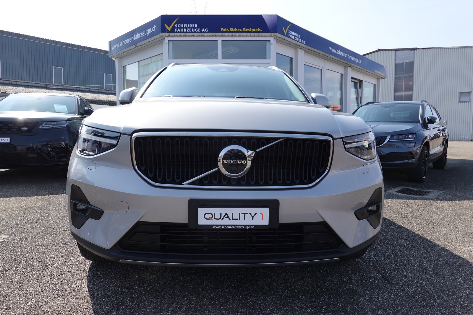 VOLVO XC40 T2 - CORE - GEARTRONIC - 130 PS, Benzina, Occasioni / Usate, Automatico - 6