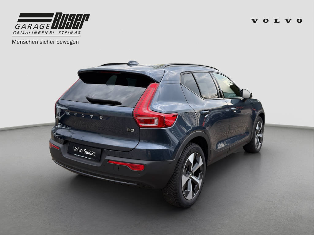 VOLVO XC40 2.0 B3 MH Plus Dark, Mild-Hybrid Benzin/Elektro, Occasion / Gebraucht, Automatik - 4