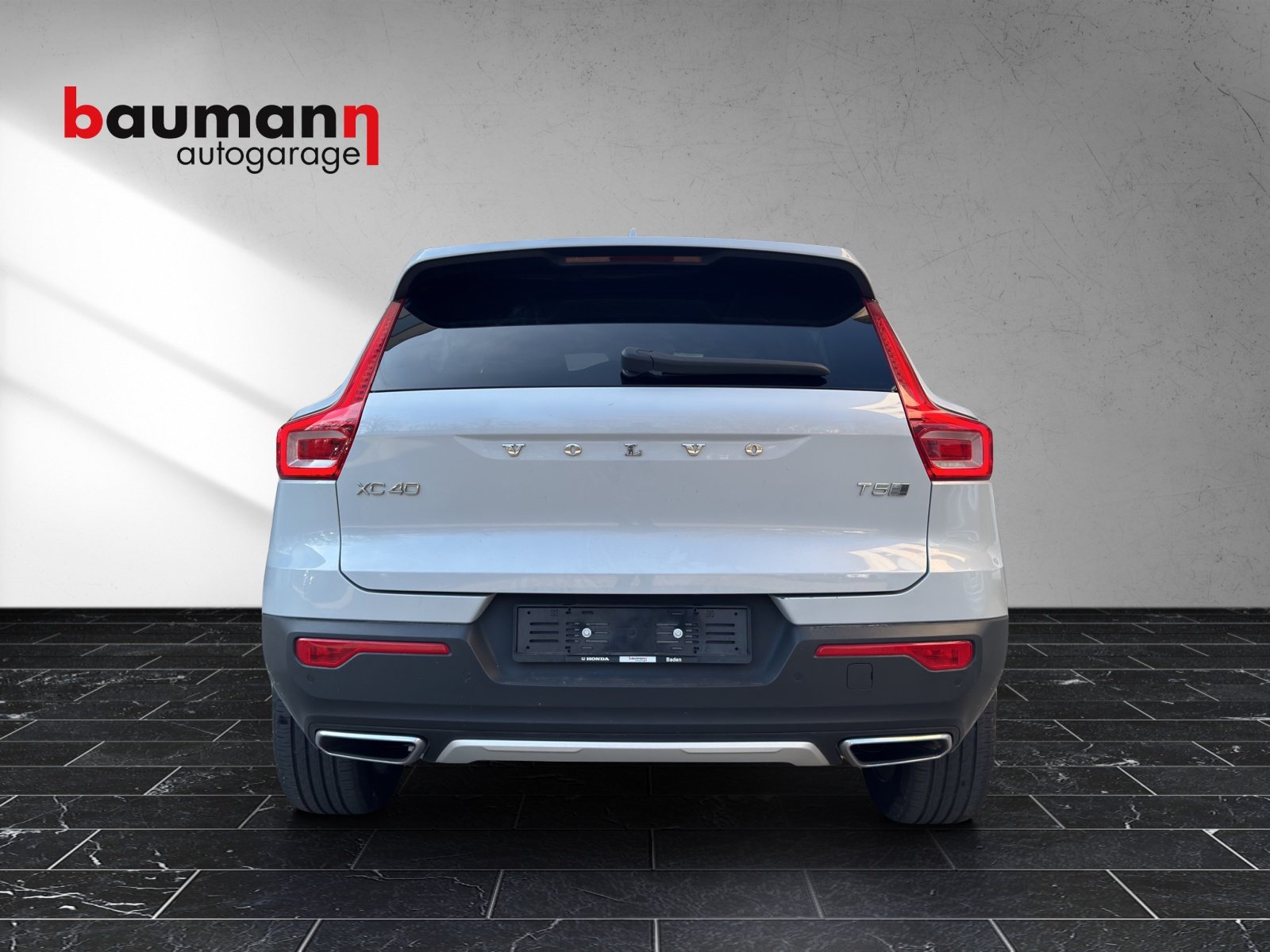VOLVO XC40 T5 TwE Inscription DCT, Plug-in-Hybrid Benzin/Elektro, Occasion / Gebraucht, Automatik - 4