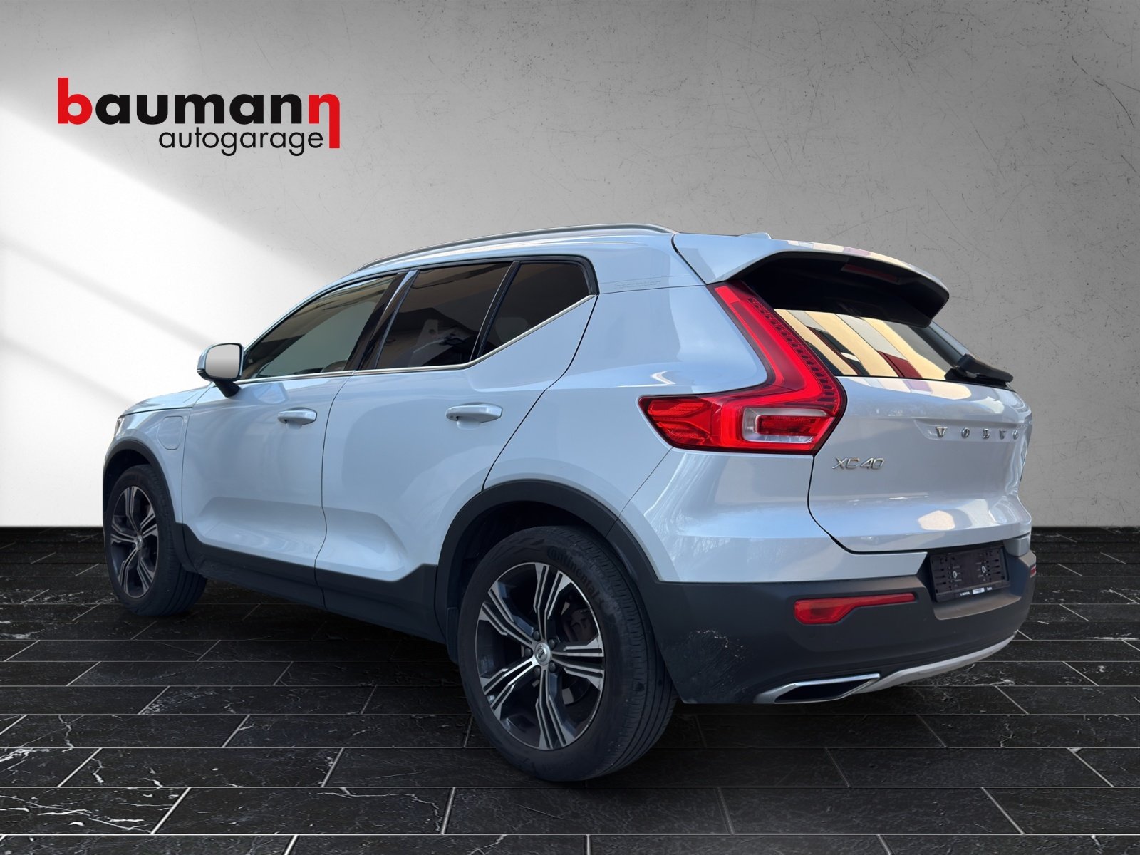 VOLVO XC40 T5 TwE Inscription DCT, Plug-in-Hybrid Benzin/Elektro, Occasion / Gebraucht, Automatik - 7