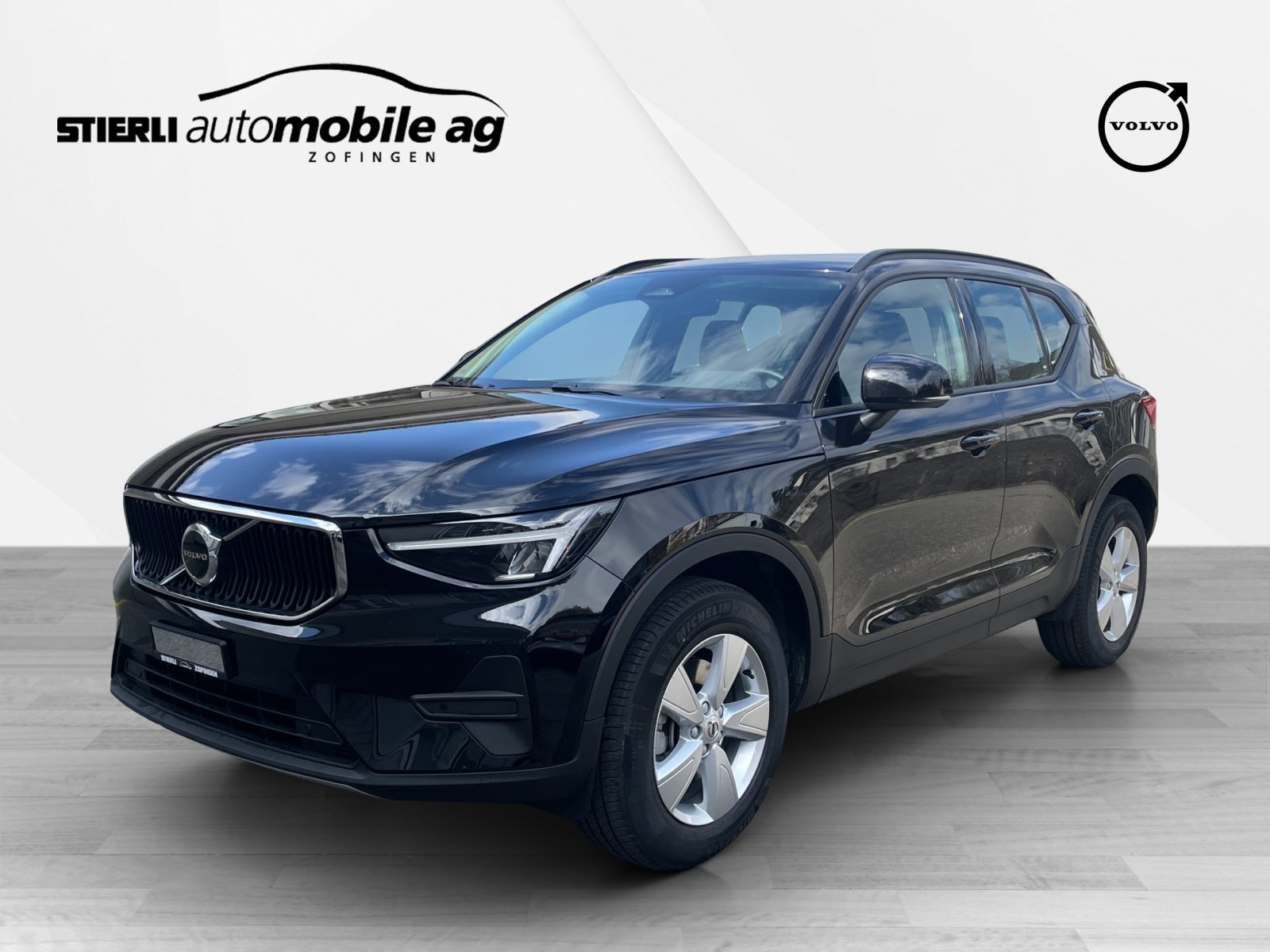 VOLVO XC40 2.0 B3 MH Essential