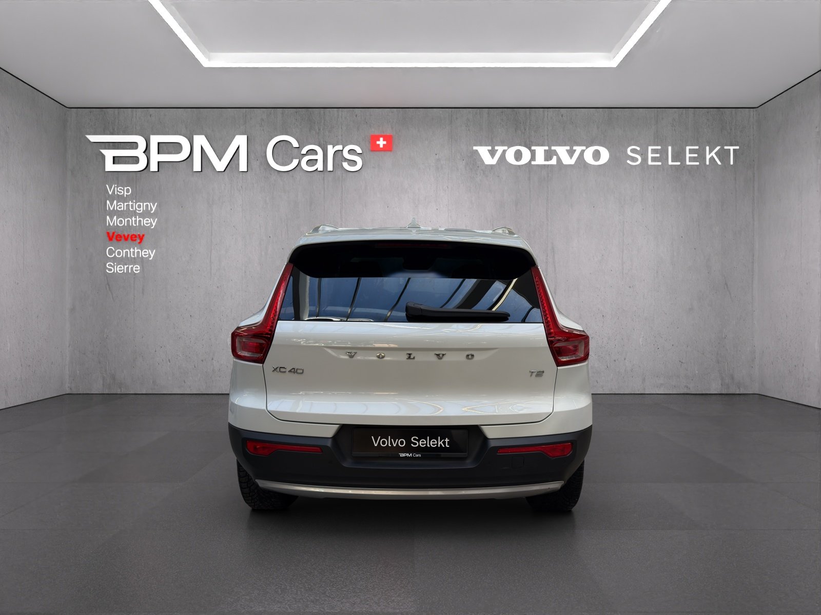 VOLVO XC40 T2 Momentum Geartronic, Essence, Occasion / Utilisé, Automatique - 4