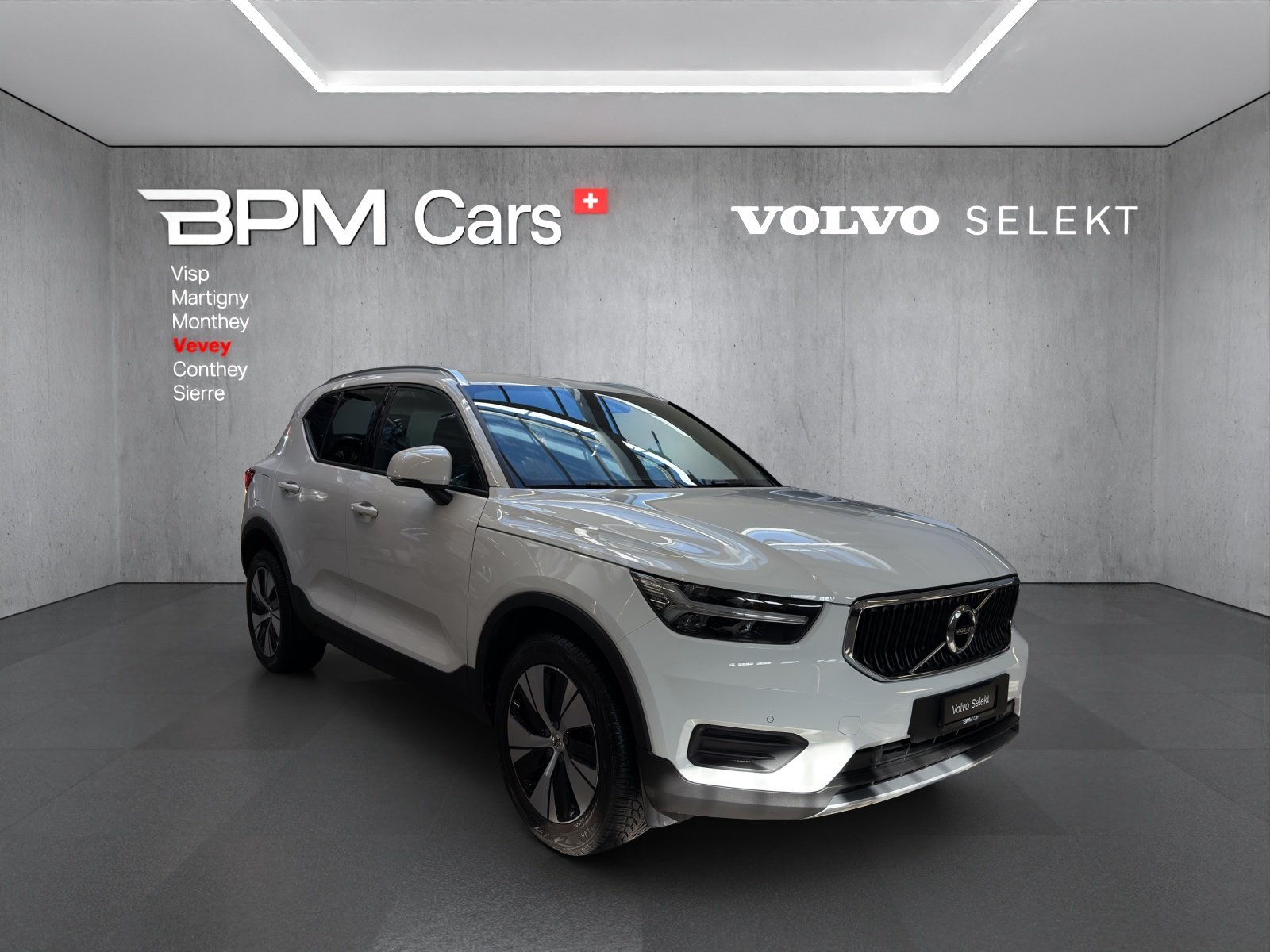VOLVO XC40 T2 Momentum Geartronic, Essence, Occasion / Utilisé, Automatique - 6