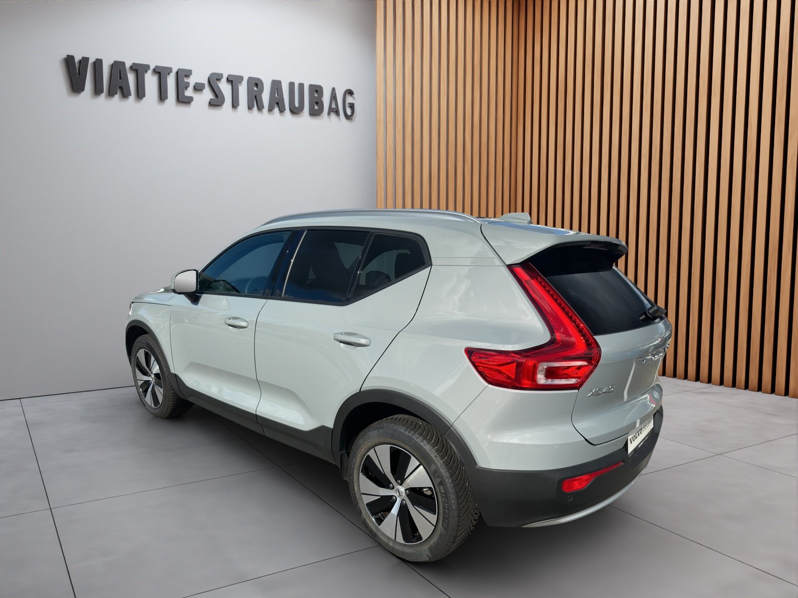 VOLVO XC40 1.5 T2 Core, Petrol, Second hand / Used, Automatic - 3