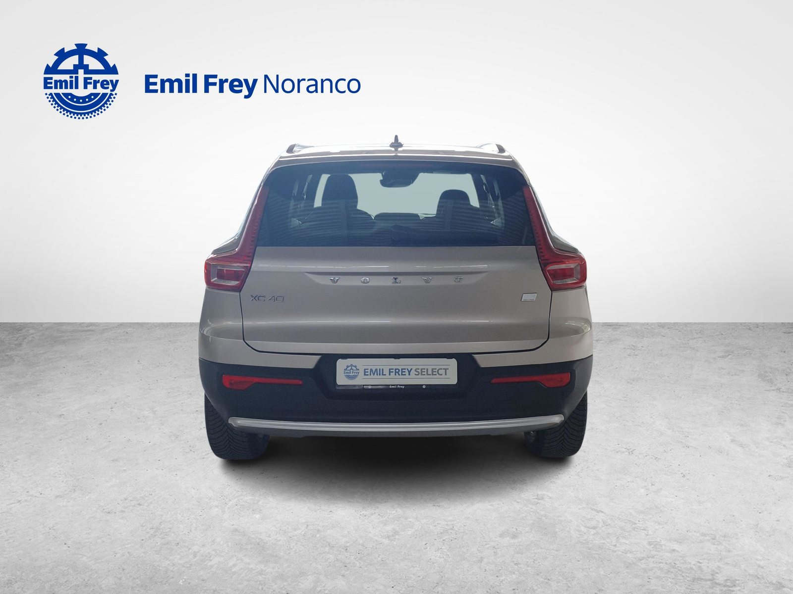 VOLVO XC40 1.5 T5 PiH Plus Bright, Plug-in-Hybrid Benzina/Elettrica, Occasioni / Usate, Automatico - 4