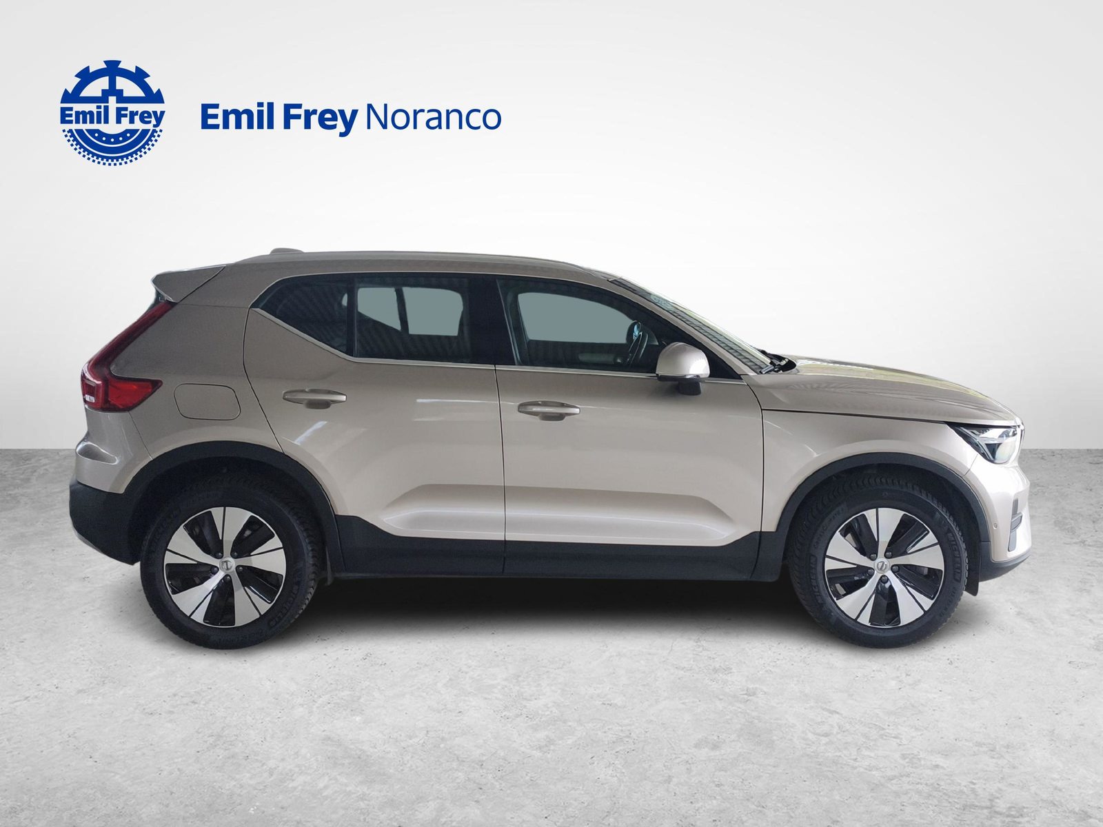 VOLVO XC40 1.5 T5 PiH Plus Bright, Plug-in-Hybrid Benzina/Elettrica, Occasioni / Usate, Automatico - 6