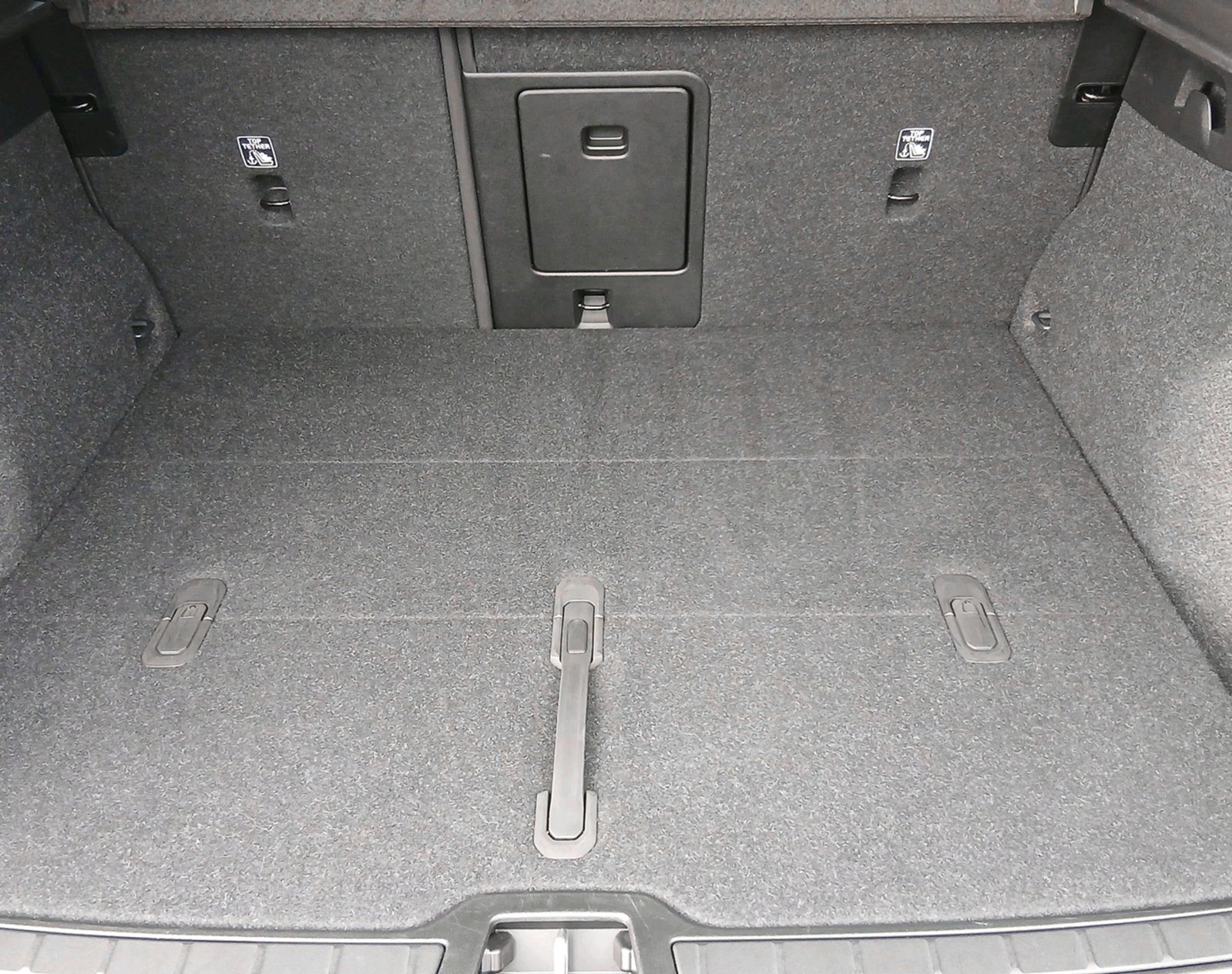 VOLVO XC40 2.0 B3 MH Plus Dark, Hybride Integrale Benzina/Elettrica, Occasioni / Usate, Automatico - 6