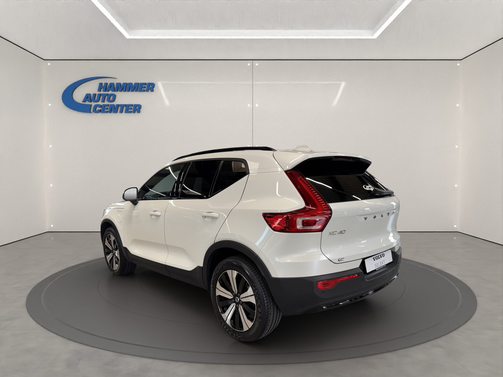 VOLVO XC40 1.5 T5 PiH Ultimate Dark, Plug-in-Hybrid Benzina/Elettrica, Occasioni / Usate, Automatico - 3