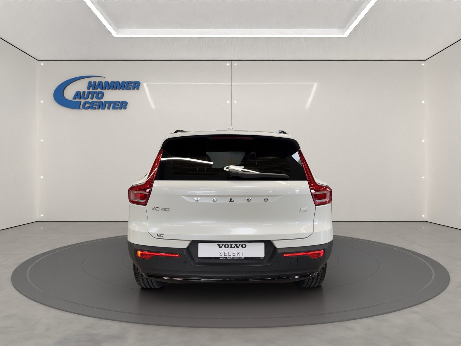 VOLVO XC40 1.5 T5 PiH Ultimate Dark, Plug-in-Hybrid Benzina/Elettrica, Occasioni / Usate, Automatico - 4