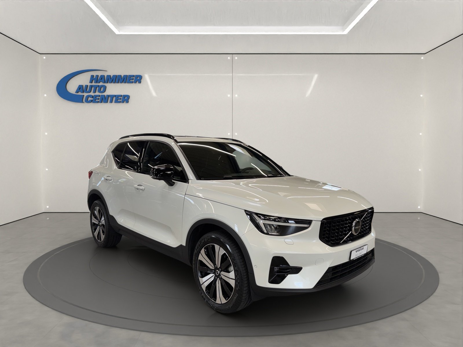 VOLVO XC40 1.5 T5 PiH Ultimate Dark, Plug-in-Hybrid Petrol/Electric, Second hand / Used, Automatic - 7