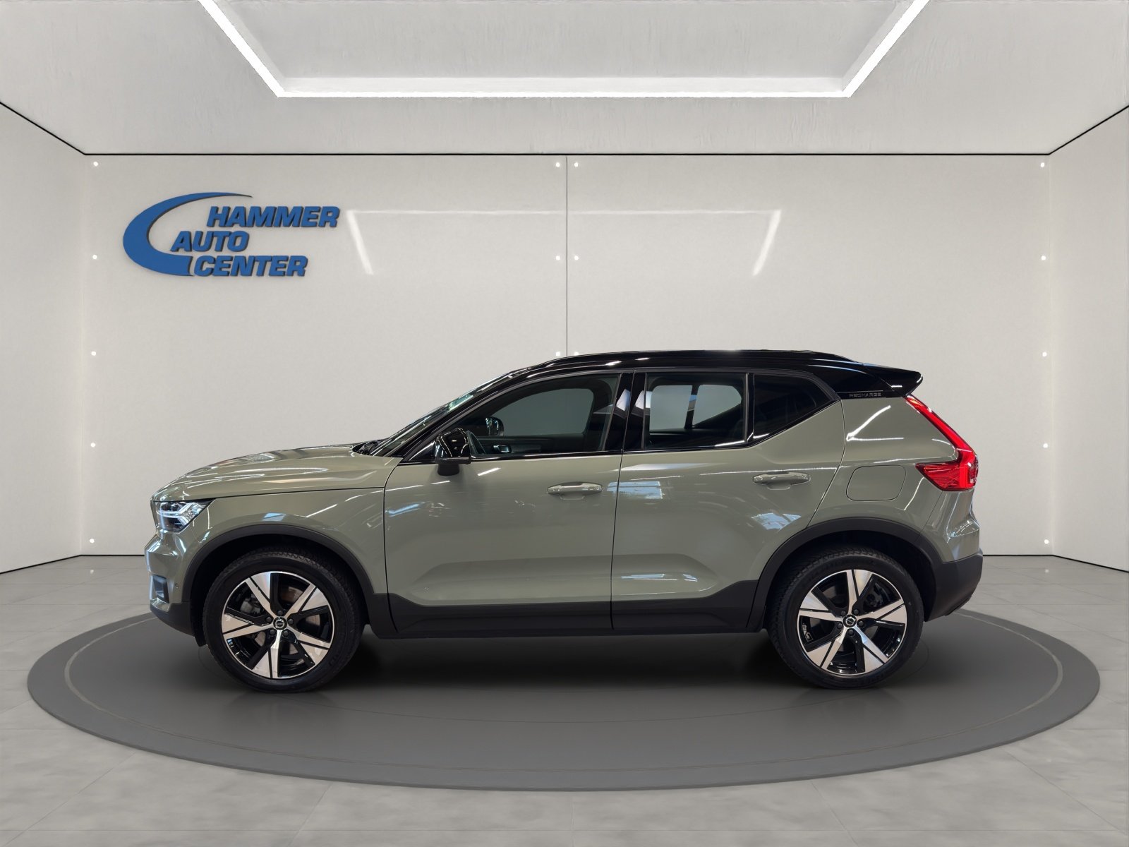 VOLVO XC40 P6 Pro, Electric, Second hand / Used, Automatic - 2