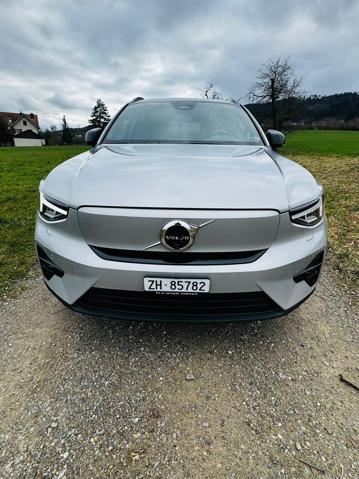 VOLVO XC40 E80 Twin Ultimate AWD, Elektro, Occasion / Gebraucht, Automatik - 2