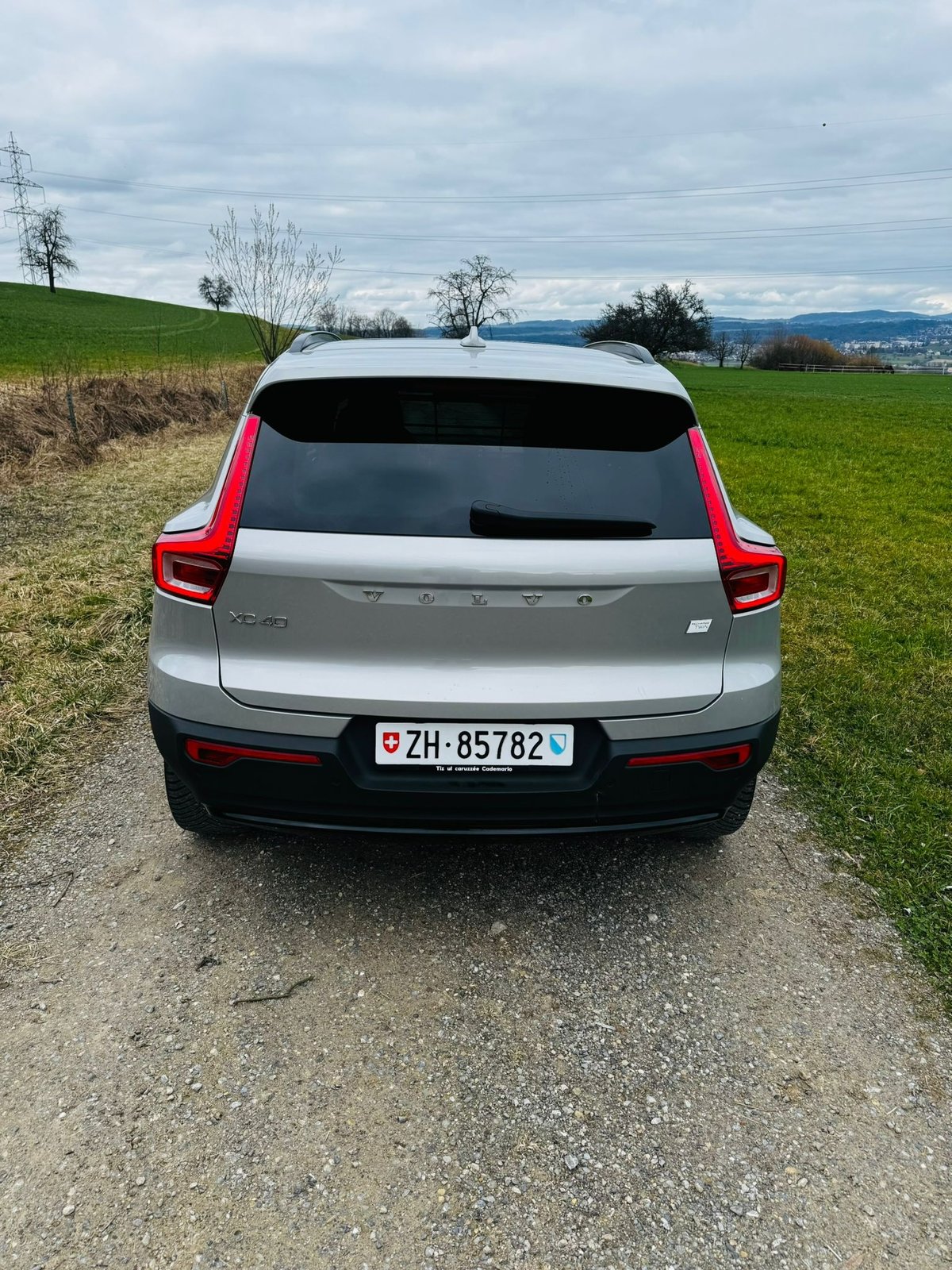 VOLVO XC40 E80 Twin Ultimate AWD, Elektro, Occasion / Gebraucht, Automatik - 4