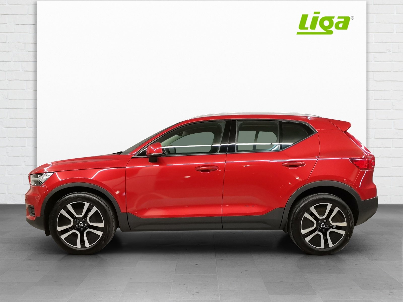 VOLVO XC40 1.5 T3 Momentum