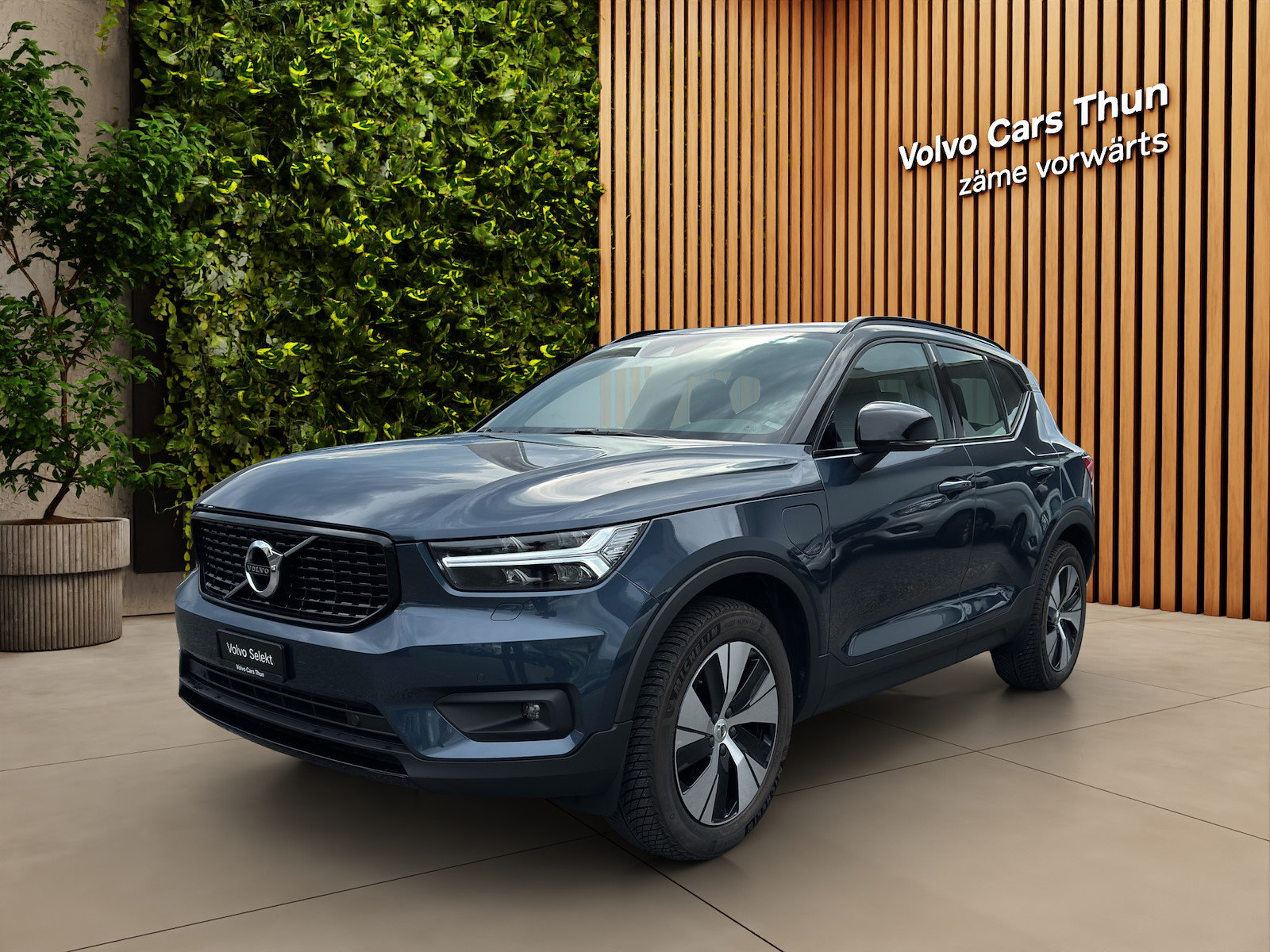 VOLVO XC40 1.5 T4 PiH R-Design