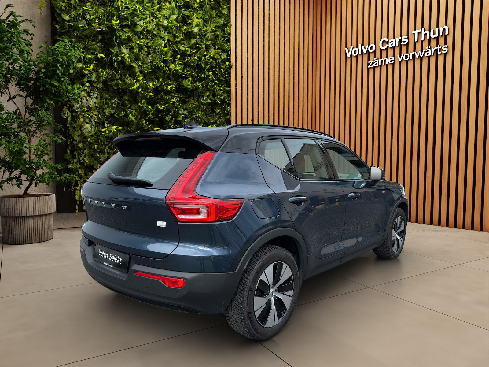 VOLVO XC40 1.5 T4 PiH R-Design, Plug-in-Hybrid Benzin/Elektro, Occasion / Gebraucht, Automatik - 6