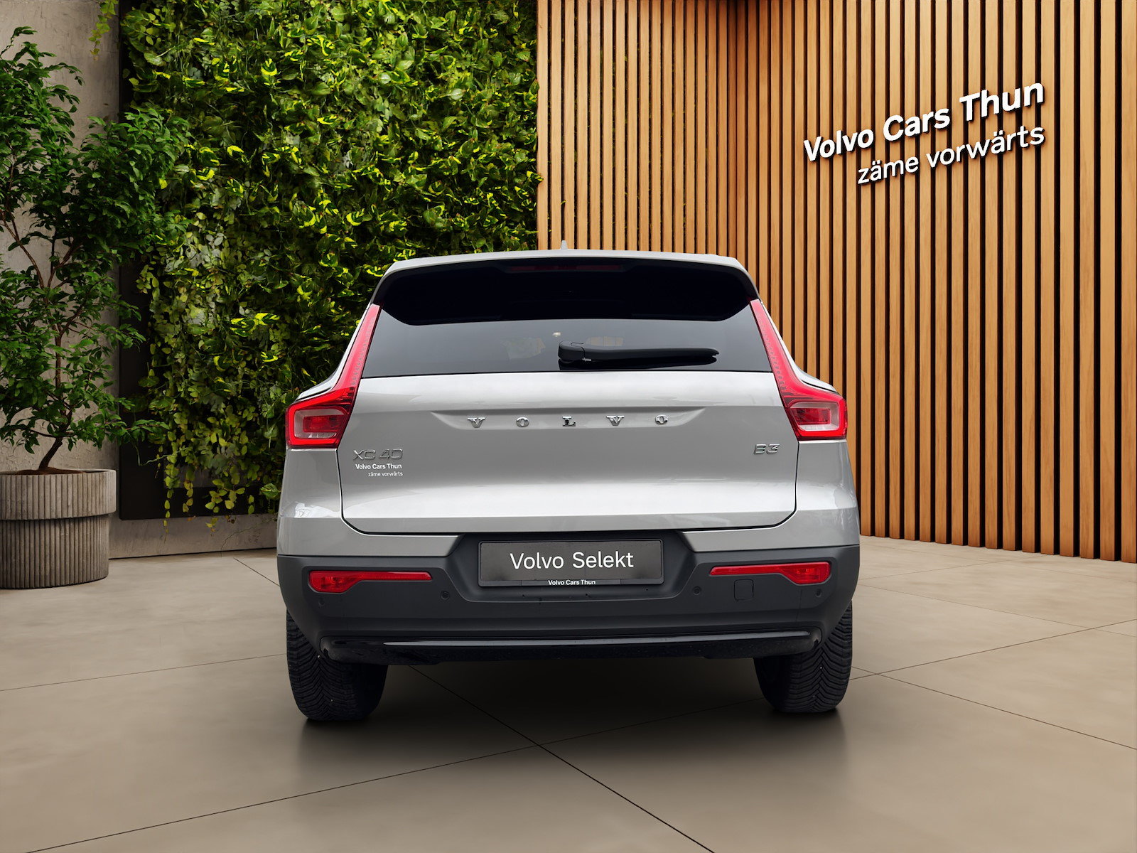 VOLVO XC40 2.0 B3 MH Plus Dark, Mild-Hybrid Petrol/Electric, Second hand / Used, Automatic - 7