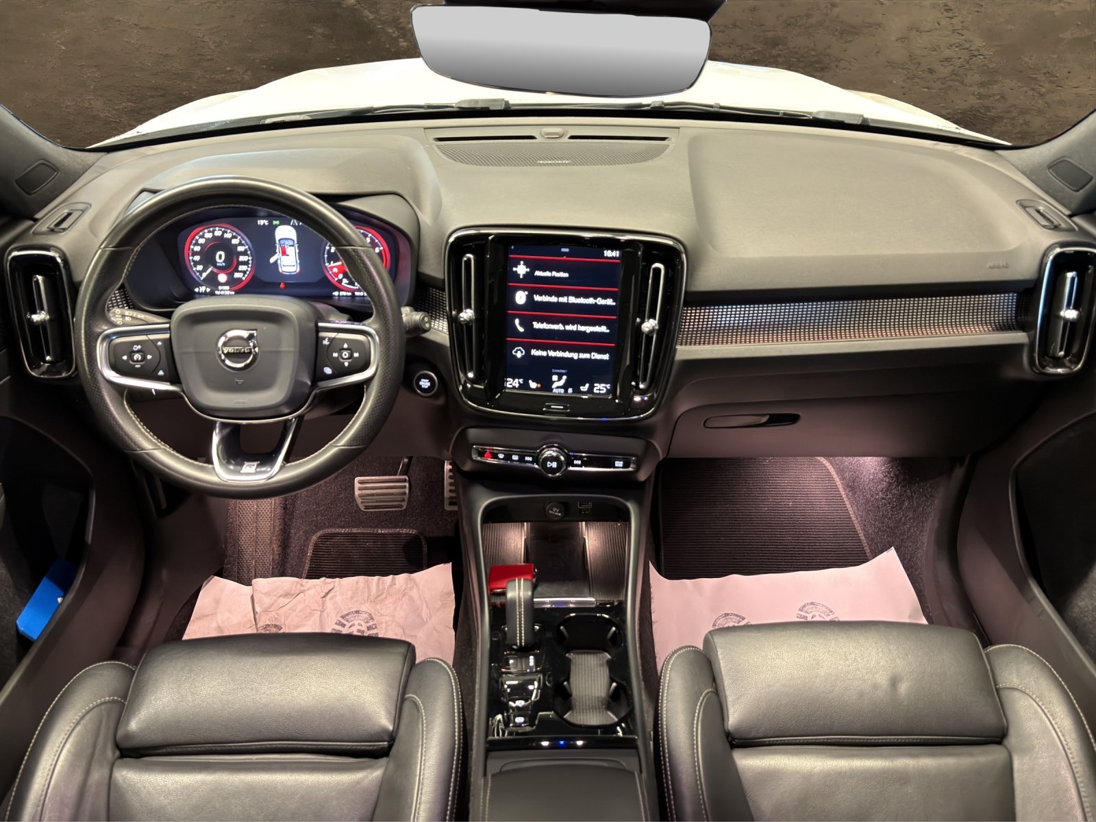 VOLVO XC40 T5 AWD R-Design Geartronic, Essence, Occasion / Utilisé, Automatique - 4