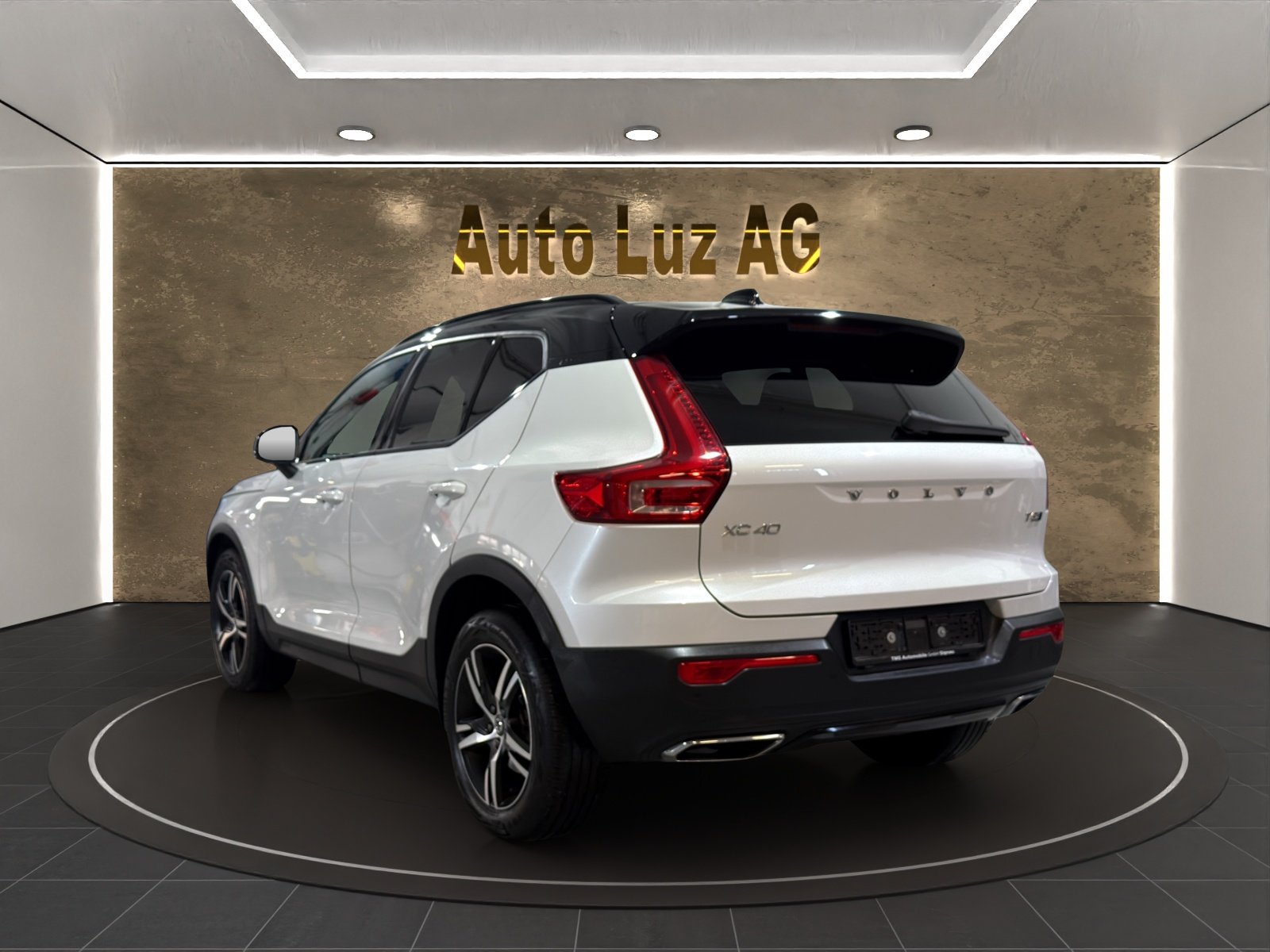 VOLVO XC40 T5 AWD R-Design Geartronic, Essence, Occasion / Utilisé, Automatique - 5