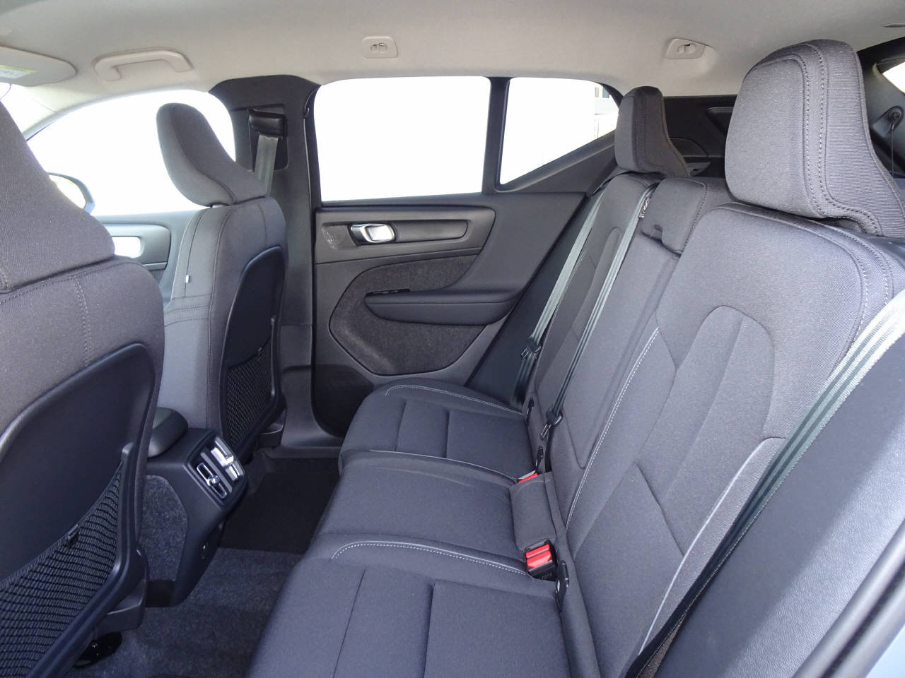 VOLVO XC40 1.5 T2 Xcite, Essence, Occasion / Utilisé, Automatique - 7