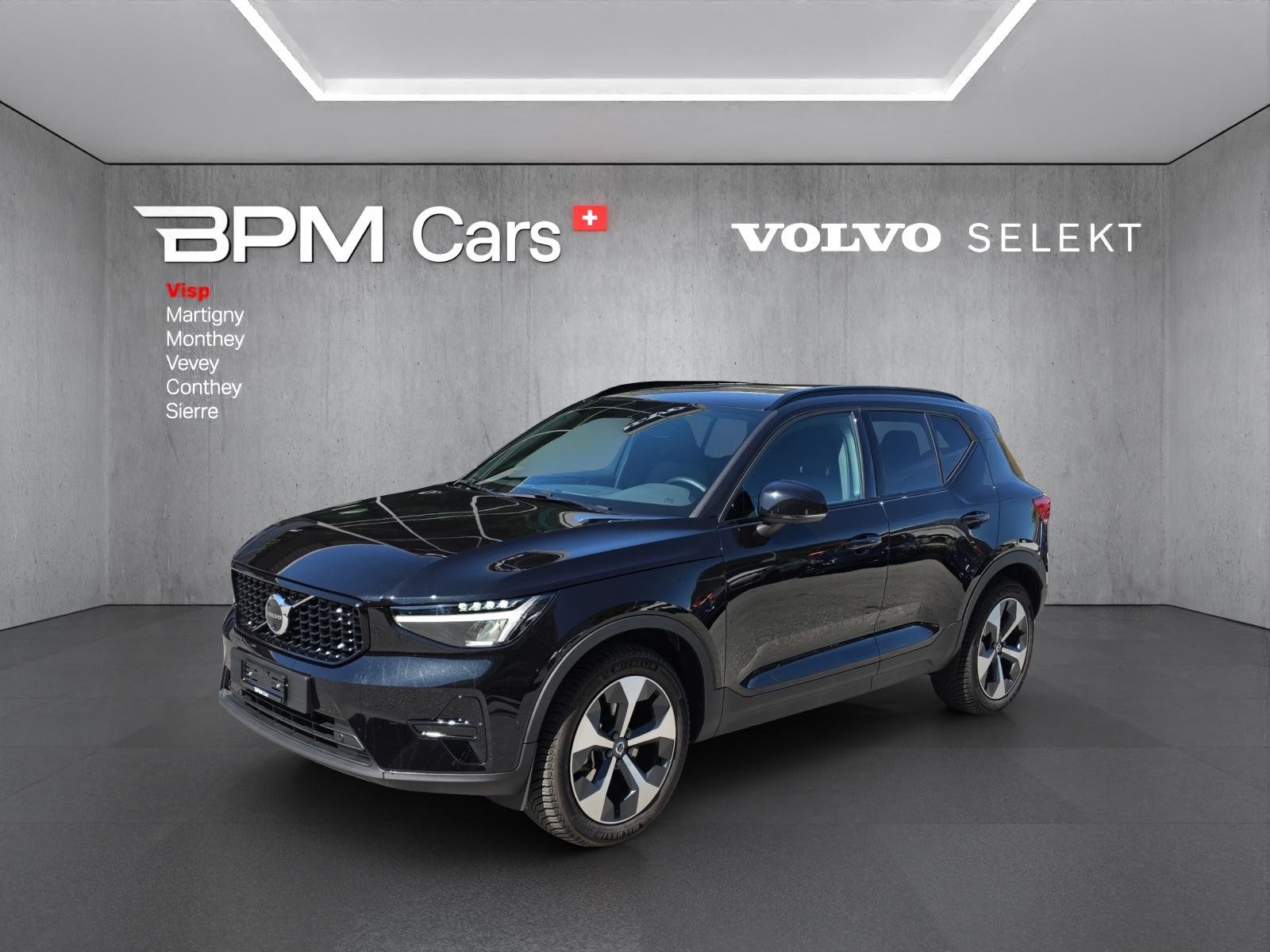 VOLVO XC40 B4 Benzin Mild Hybrid Plus Dark DCT