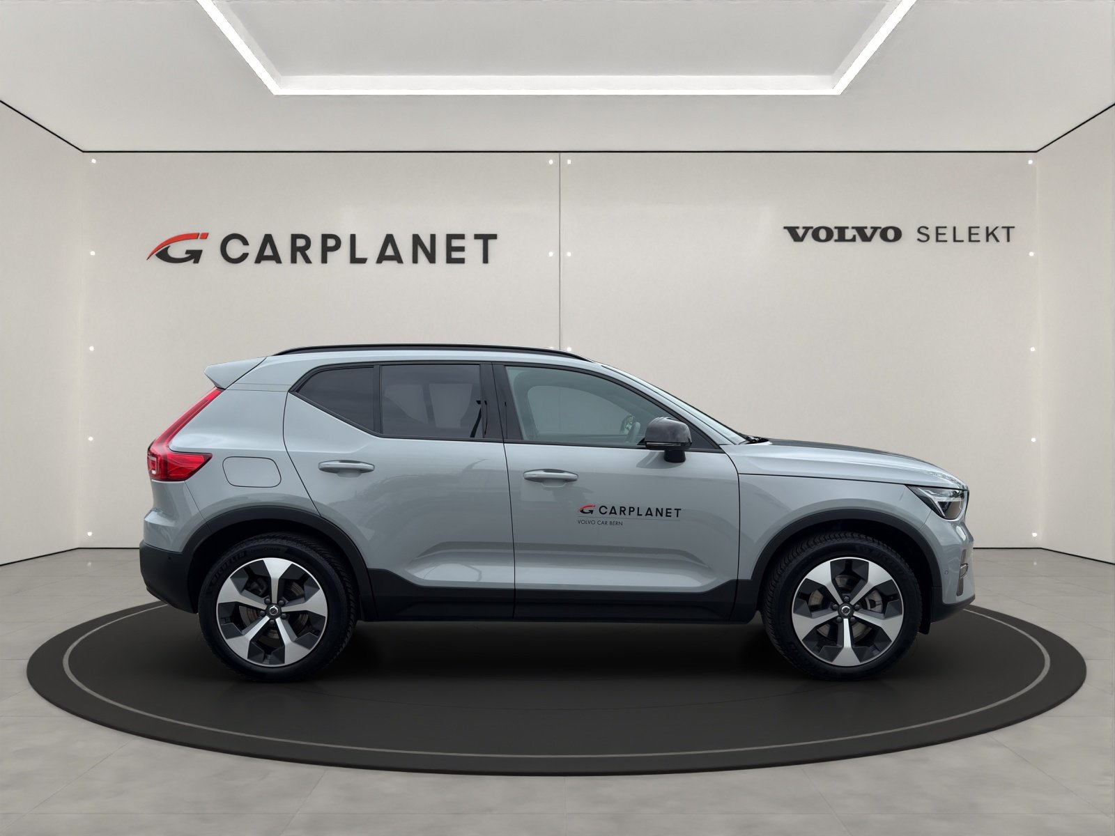 VOLVO XC40 2.0 B3 MH Plus Dark, Hybride Leggero Benzina/Elettrica, Occasioni / Usate, Automatico - 3