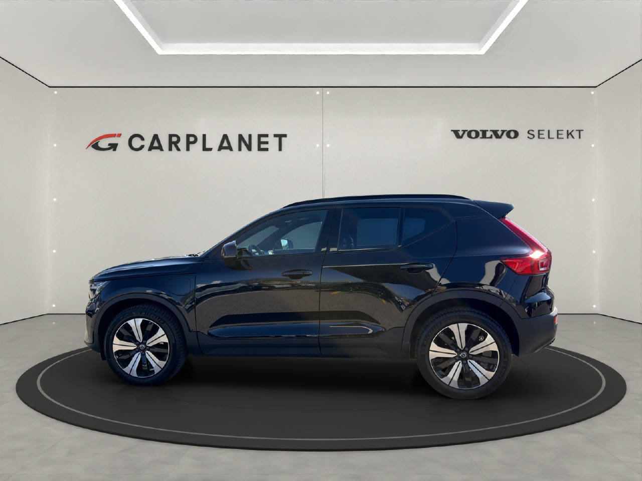 VOLVO XC40 1.5 T4 PiH Plus Dark ., Plug-in-Hybrid Benzin/Elektro, Occasion / Gebraucht, Automatik - 2