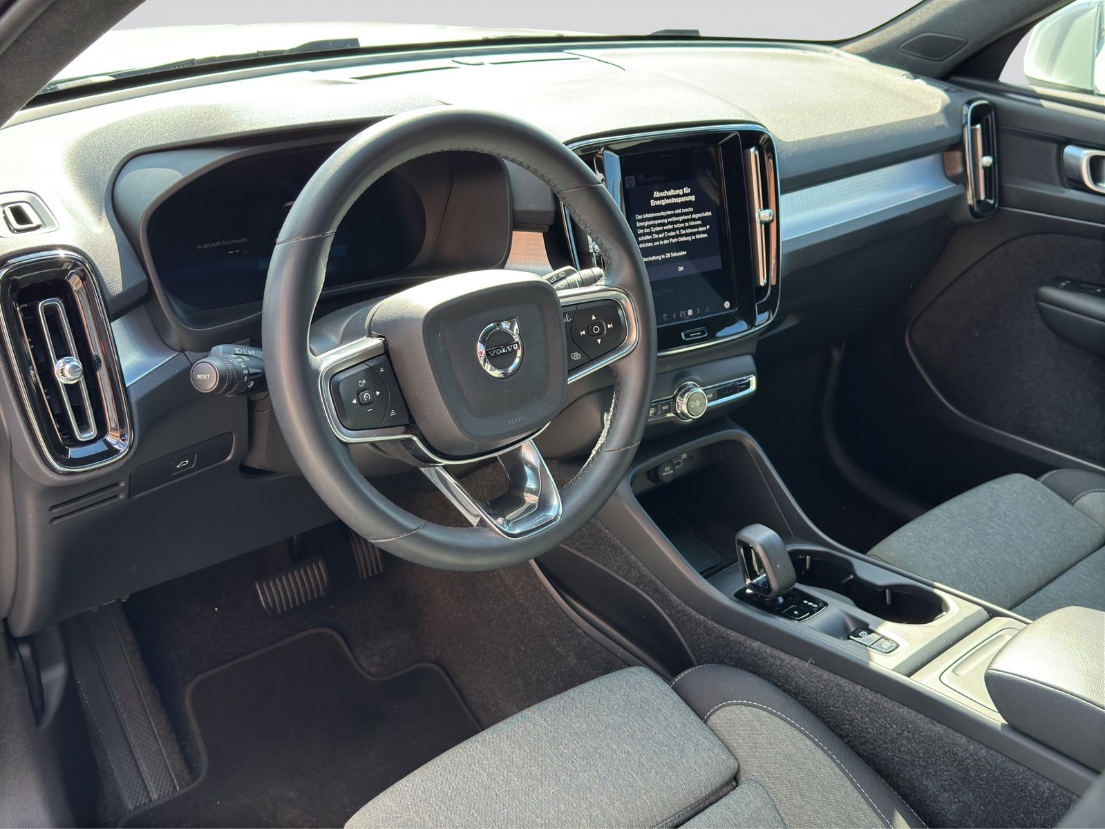VOLVO XC40 B3 Benzin Mild Hybrid Core DCT, Hybride Leggero Benzina/Elettrica, Occasioni / Usate, Automatico - 7