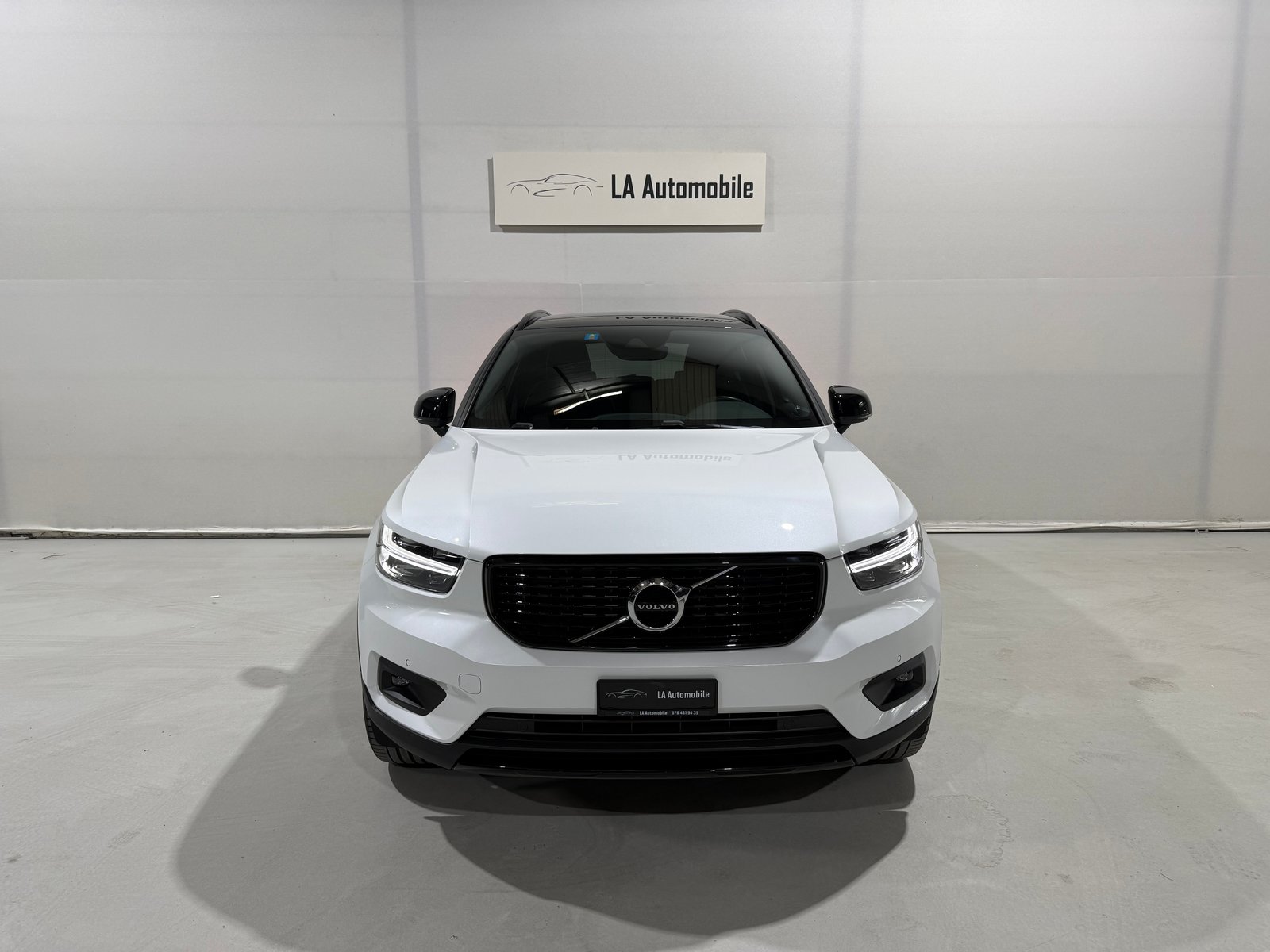 VOLVO XC40 T4 R-Design Geartronic, Benzina, Occasioni / Usate, Automatico - 4