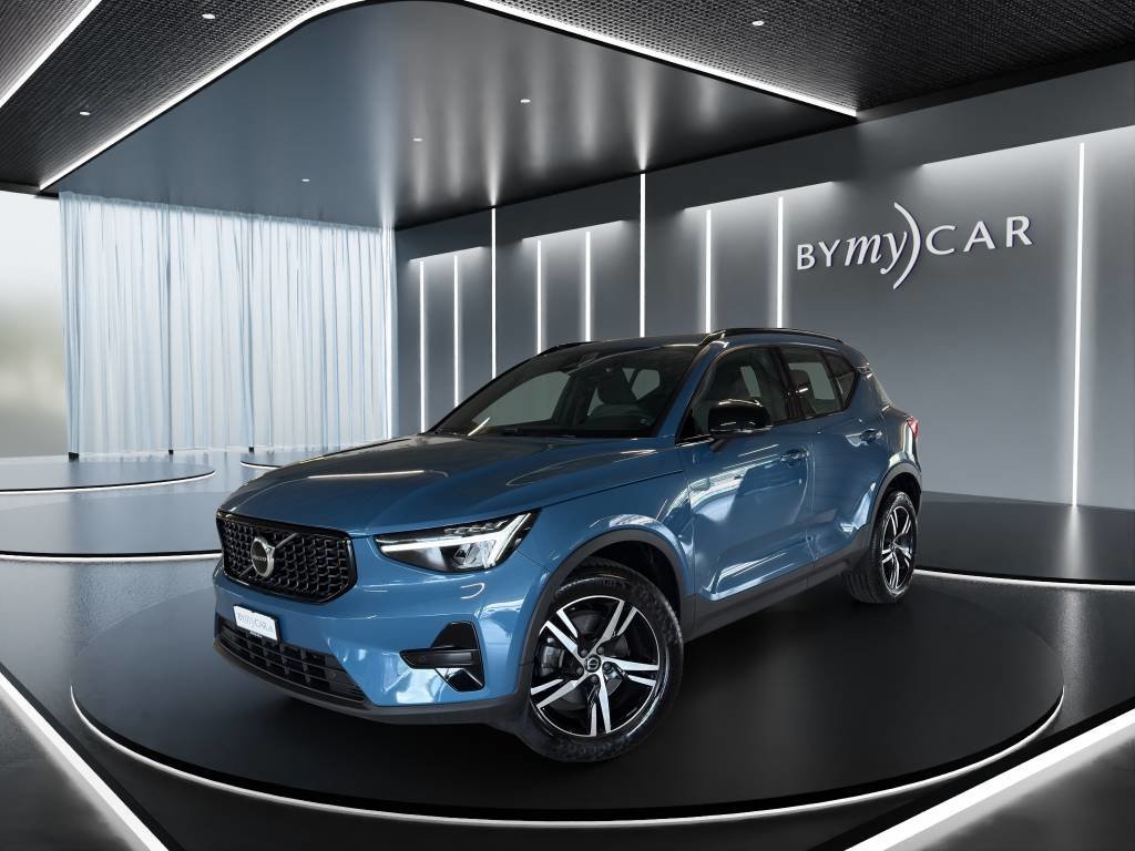 VOLVO XC40 B4 Benzin Mild Hybrid AWD Plus Dark DCT, Petrol, Second hand / Used, Automatic - 2