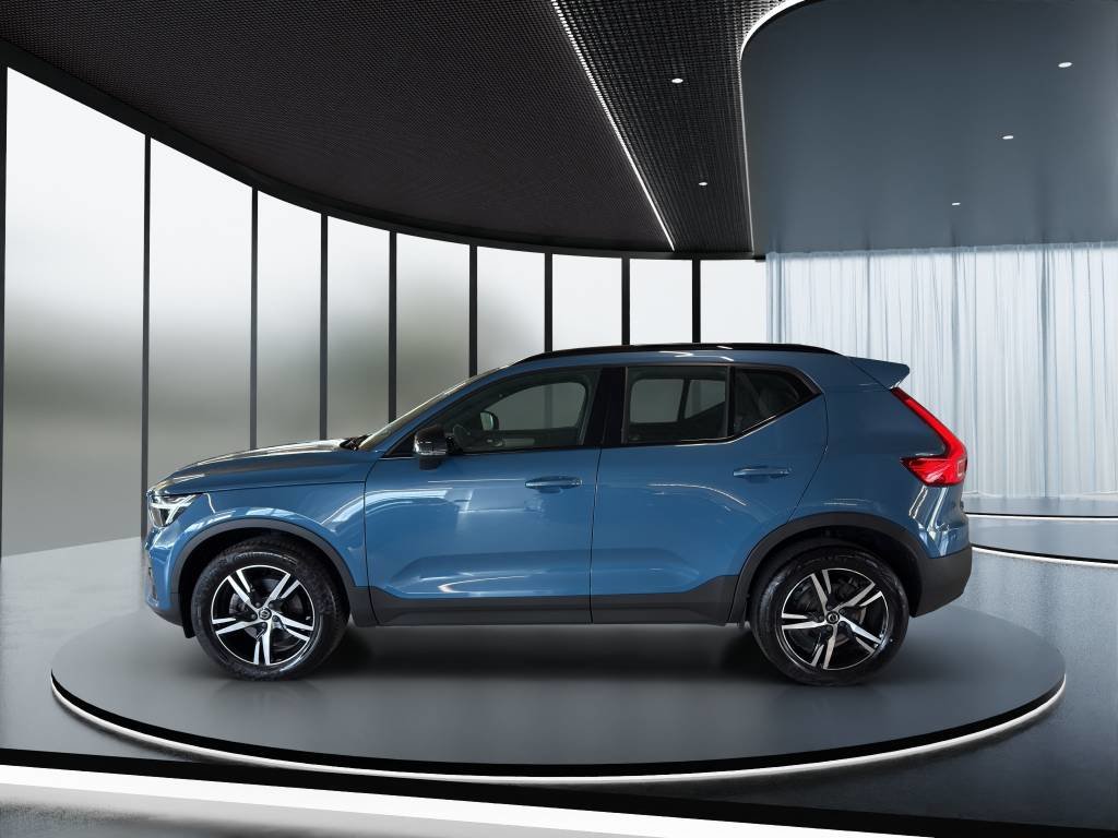 VOLVO XC40 B4 Benzin Mild Hybrid AWD Plus Dark DCT, Petrol, Second hand / Used, Automatic - 3