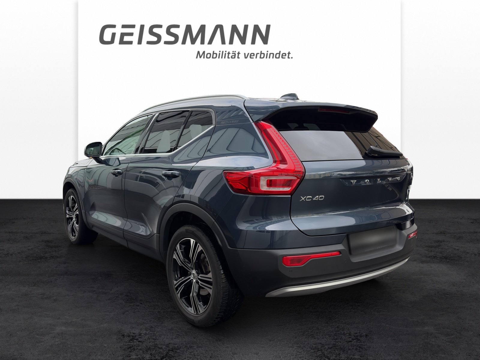 VOLVO XC40 1.5 T5 PiH Inscription, Plug-in-Hybrid Petrol/Electric, Second hand / Used, Automatic - 5