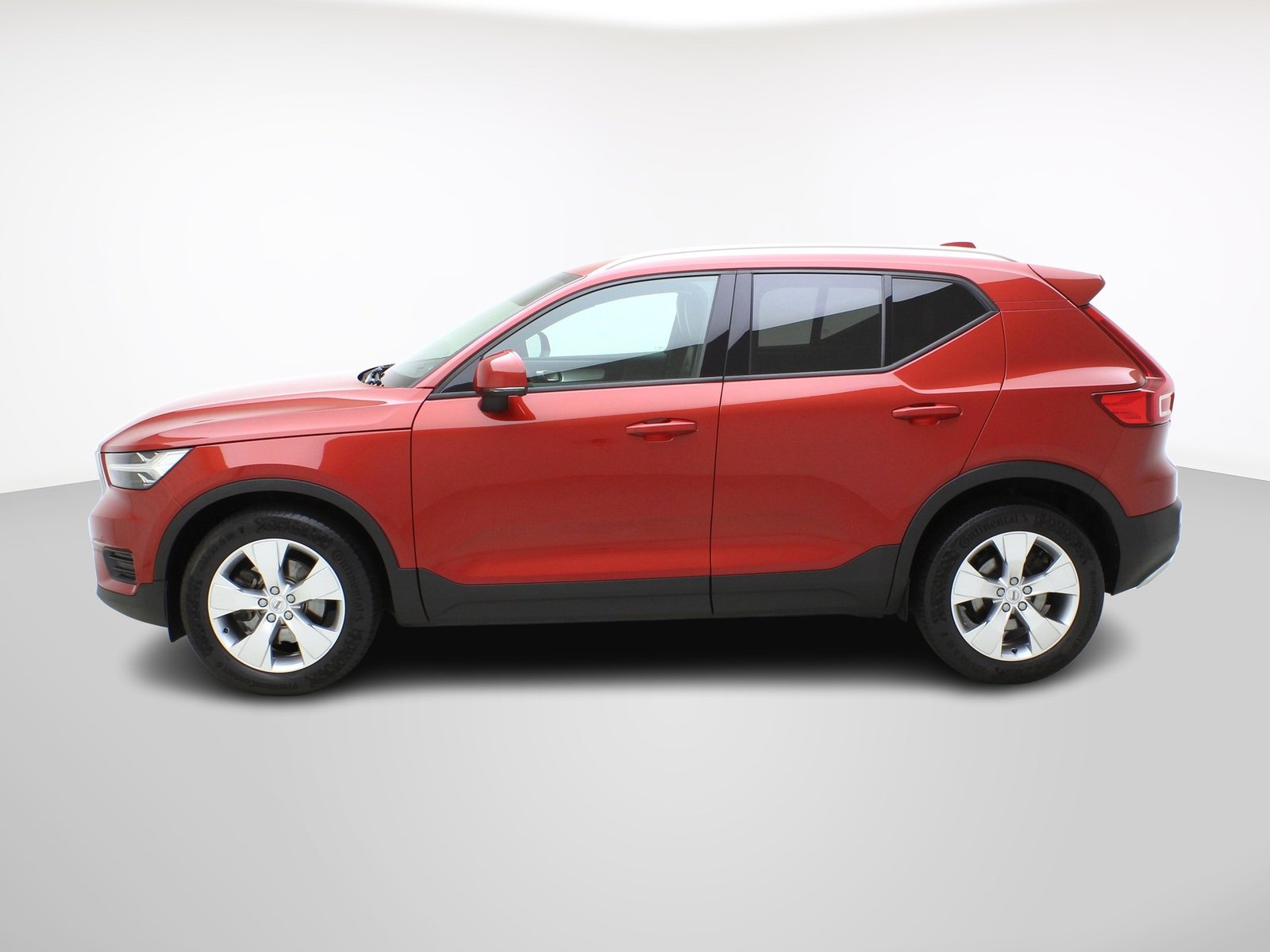 VOLVO XC40 2.0 D4 Momentum AWD, Diesel, Occasioni / Usate, Automatico - 3
