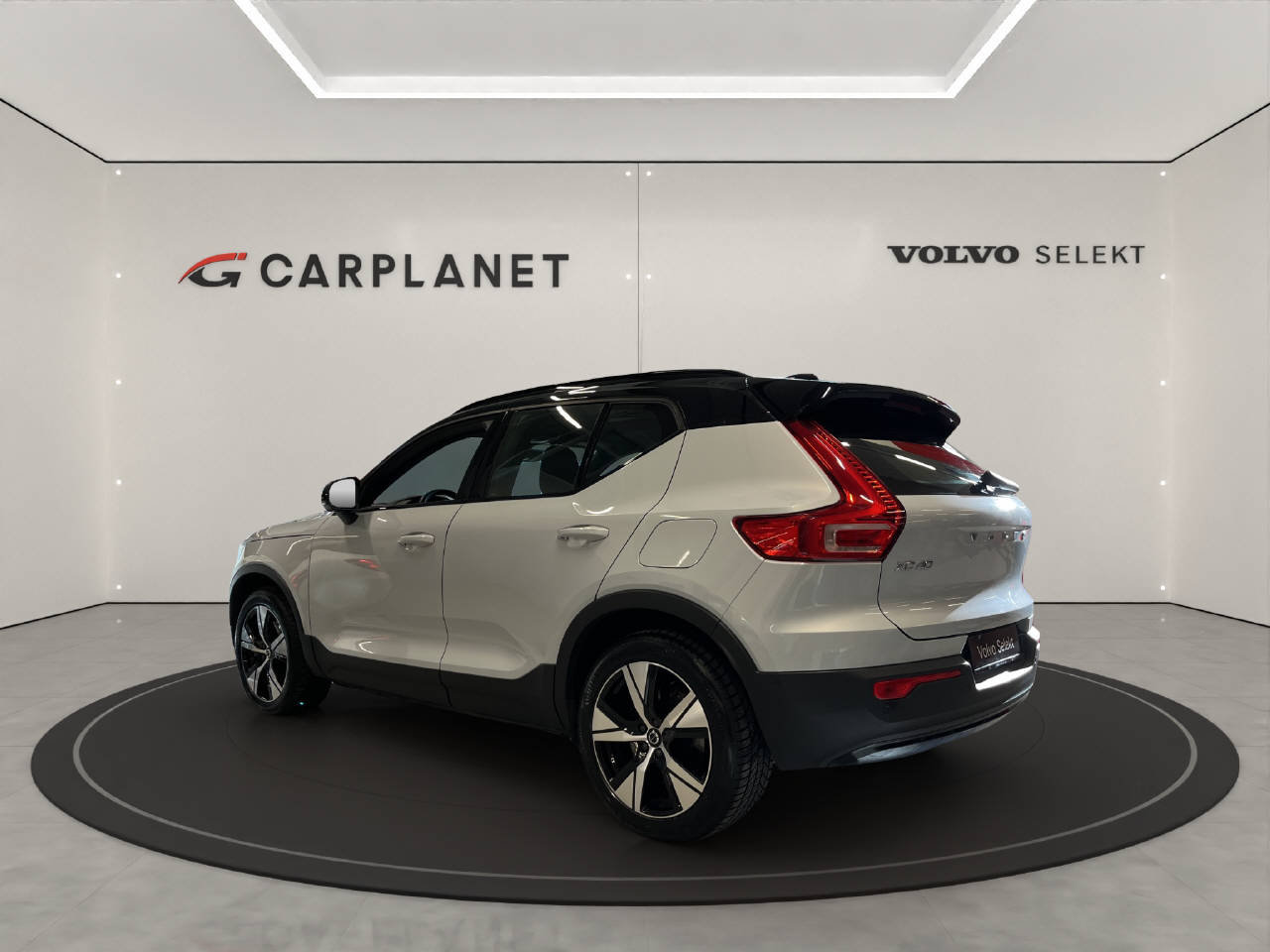 VOLVO XC40 P8 Twin Pro AWD, Electric, Second hand / Used - 4