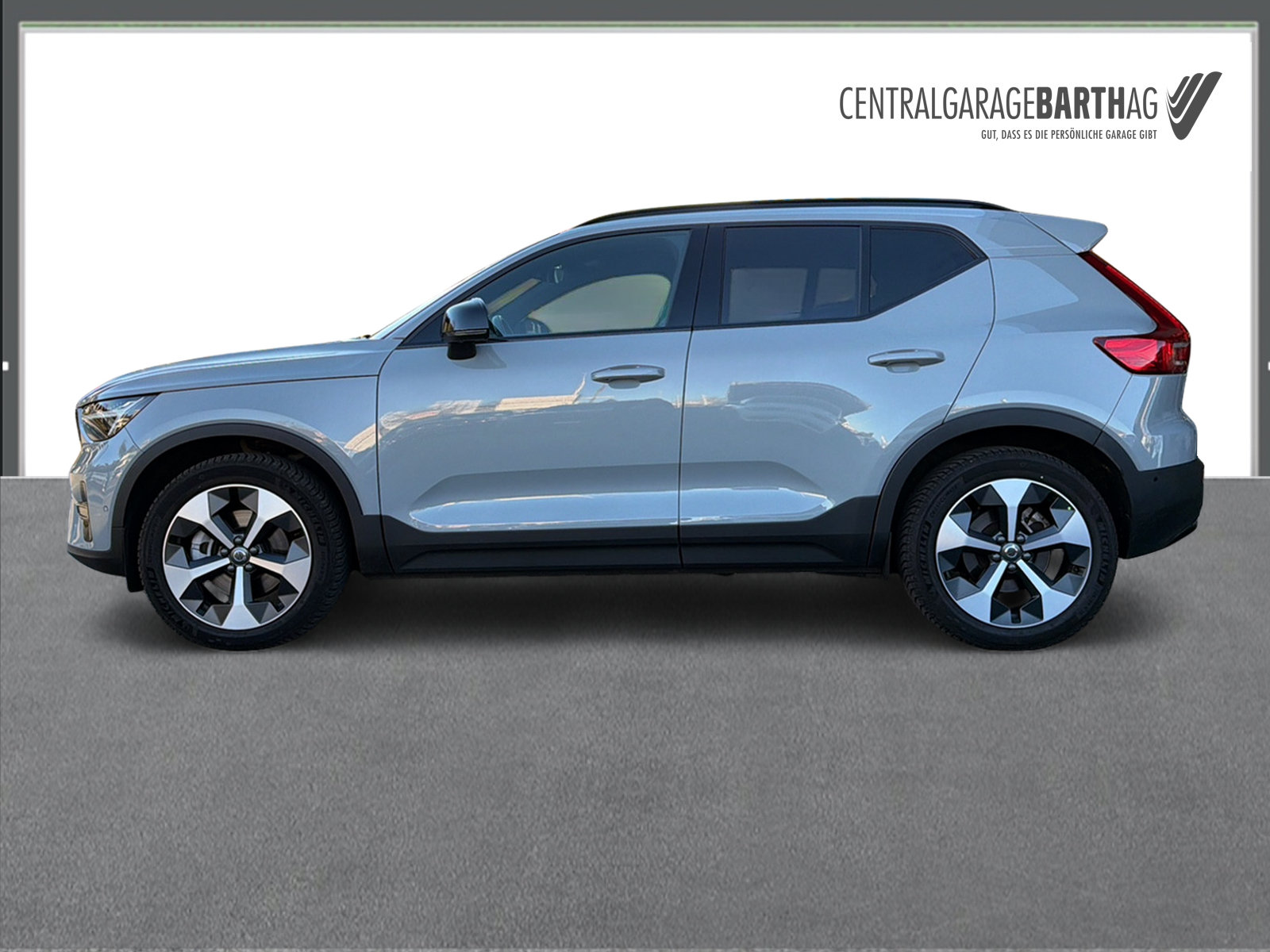 VOLVO XC40 2.0 B3 MH Plus Dark, Hybride Leggero Benzina/Elettrica, Occasioni / Usate, Automatico - 4