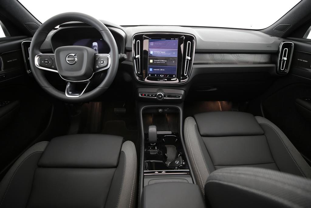 VOLVO XC40 P8 Twin Ultimate AWD, Électrique, Occasion / Utilisé, Automatique - 5