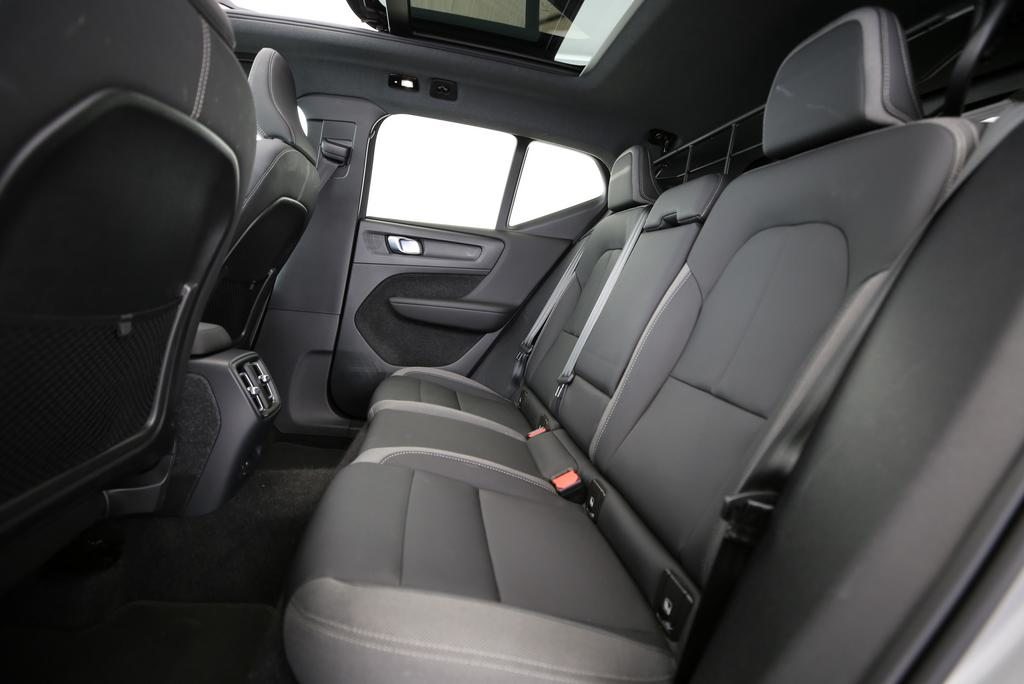 VOLVO XC40 P8 Twin Ultimate AWD, Électrique, Occasion / Utilisé, Automatique - 6