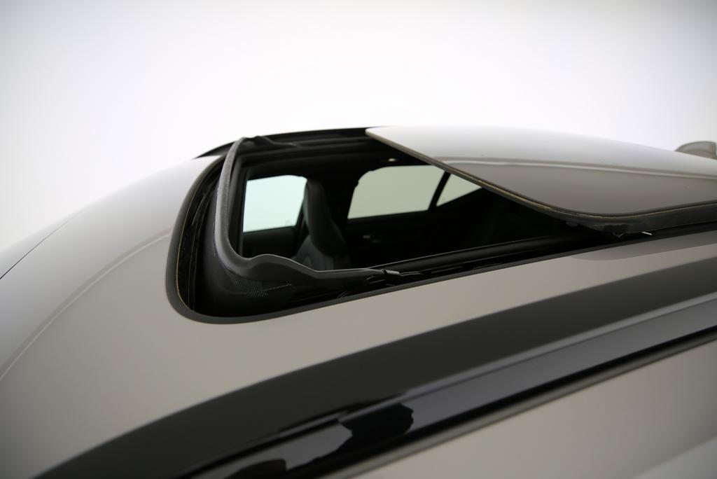 VOLVO XC40 P8 Twin Ultimate AWD, Électrique, Occasion / Utilisé, Automatique - 7