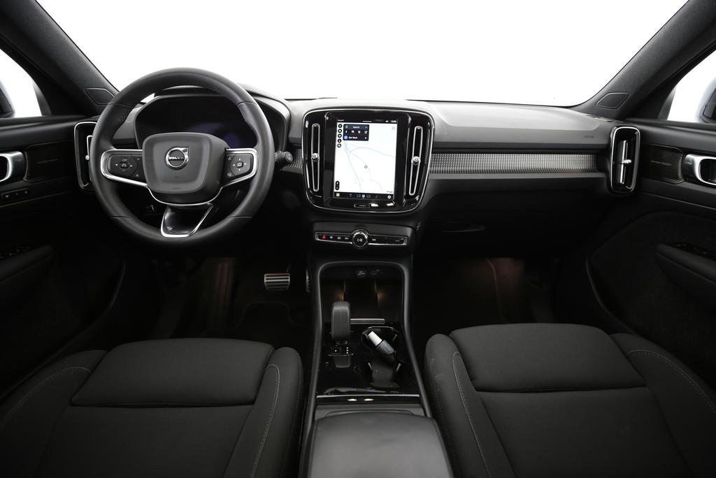 VOLVO XC40 P8 Twin Pro AWD, Electric, Second hand / Used, Automatic - 5