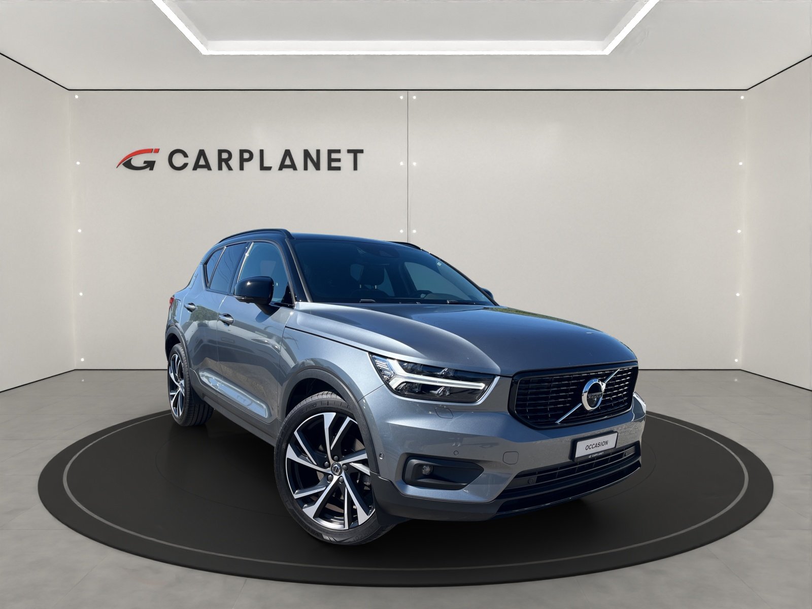 VOLVO XC40 2.0 T5 R-Design AWD, Benzin, Occasion / Gebraucht, Automatik - 4