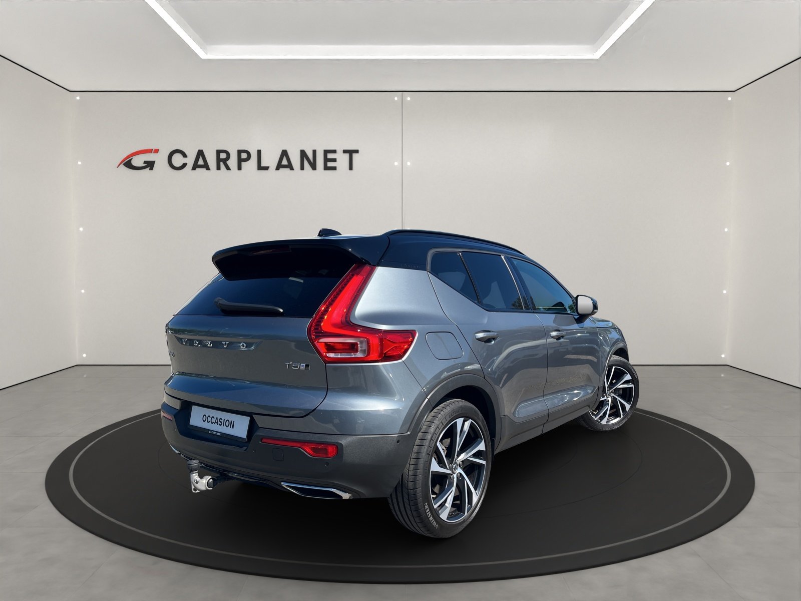 VOLVO XC40 2.0 T5 R-Design AWD, Benzin, Occasion / Gebraucht, Automatik - 6