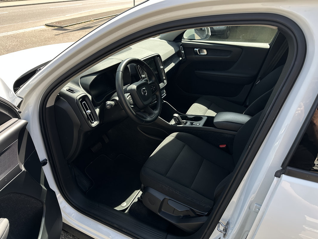 VOLVO XC40 2.0 D3, Diesel, Occasion / Utilisé, Automatique - 2