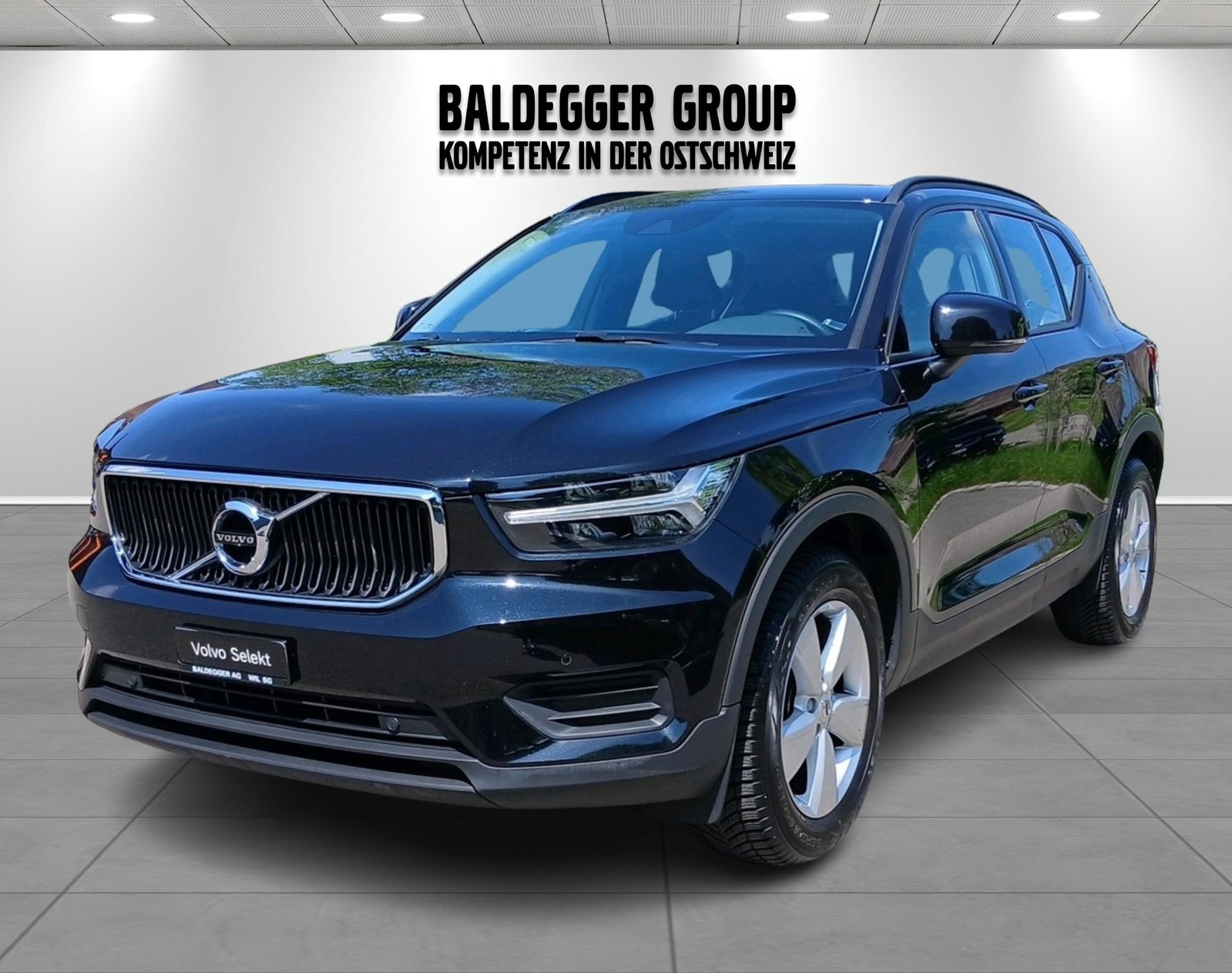 VOLVO XC40 1.5 T3 Momentum Light