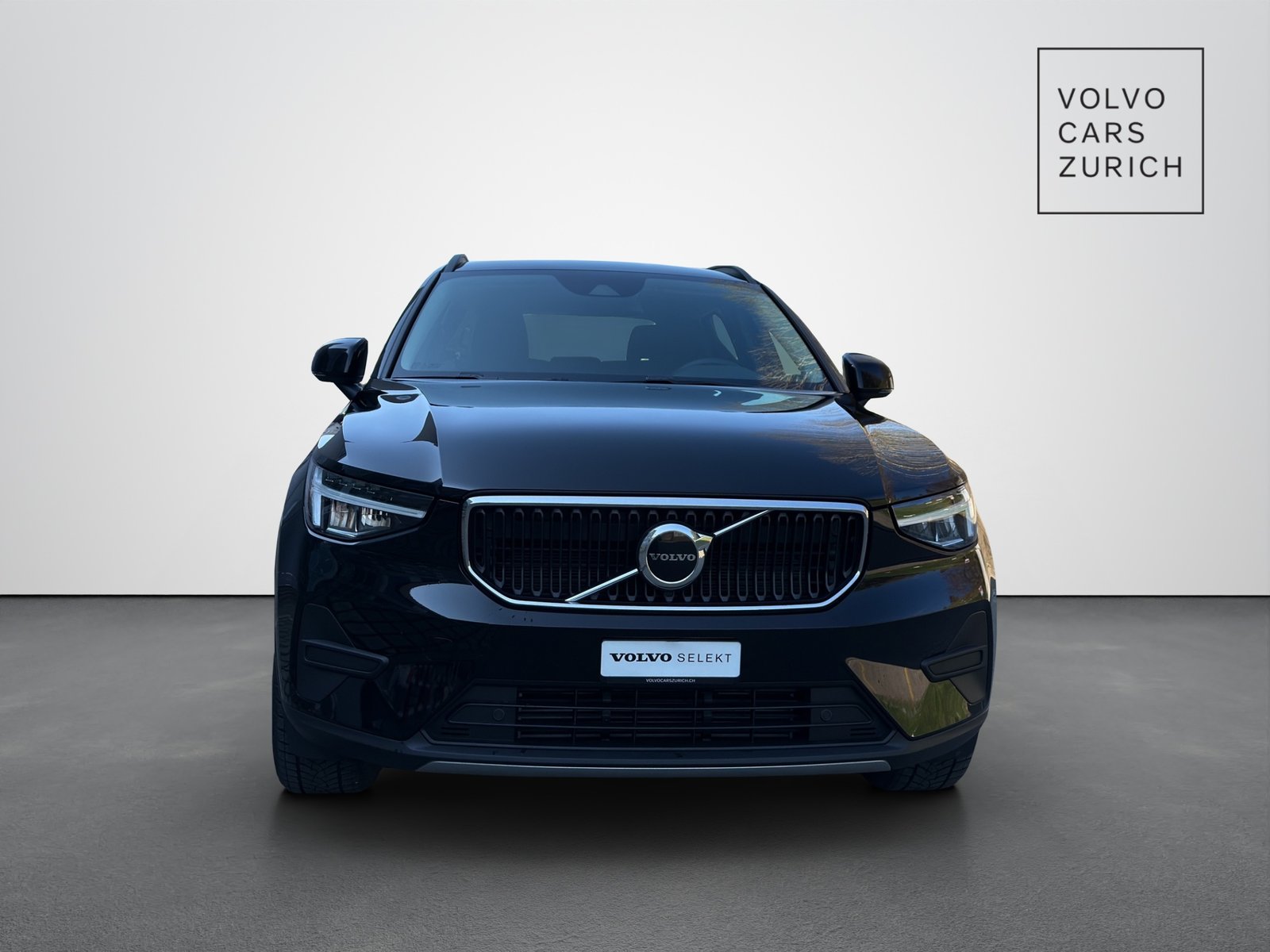 VOLVO XC40 1.5 T2 Essential, Petrol, Second hand / Used, Automatic - 5