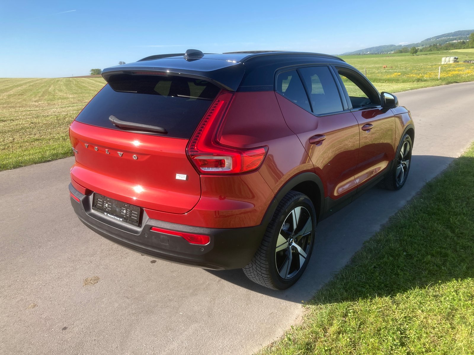 VOLVO XC40 Recharge P8 Twin AWD Pure Electric Pro, Électrique, Occasion / Utilisé, Automatique - 3