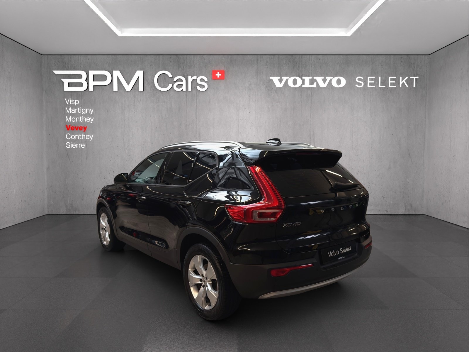 VOLVO XC40 T4 AWD Momentum Geartronic, Benzina, Occasioni / Usate, Automatico - 3