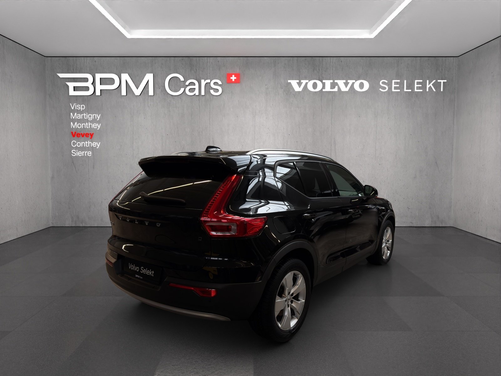 VOLVO XC40 T4 AWD Momentum Geartronic, Benzina, Occasioni / Usate, Automatico - 5