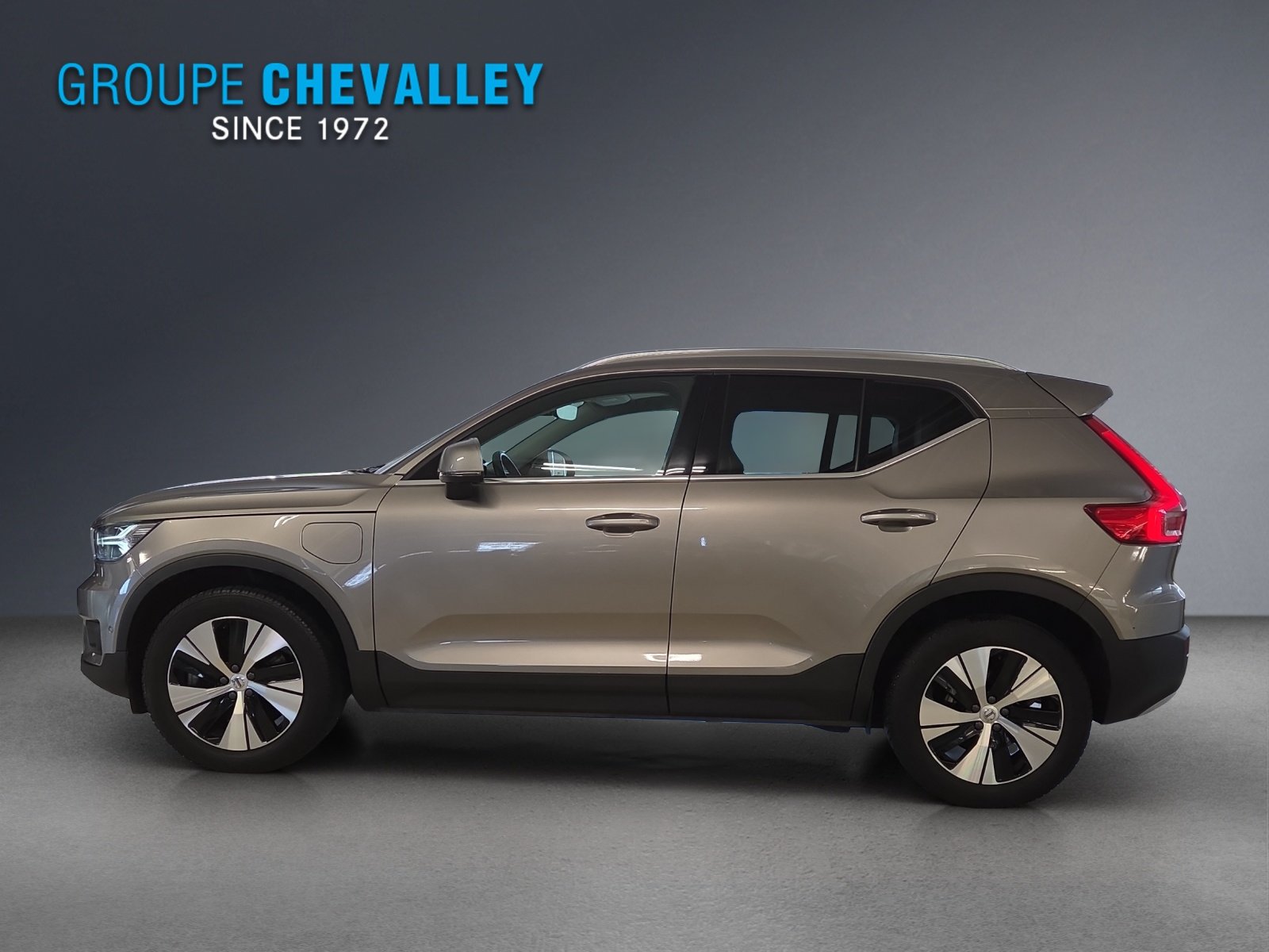 VOLVO XC40 T5 TwE Inscription, Plug-in-Hybrid Petrol/Electric, Second hand / Used, Automatic - 3