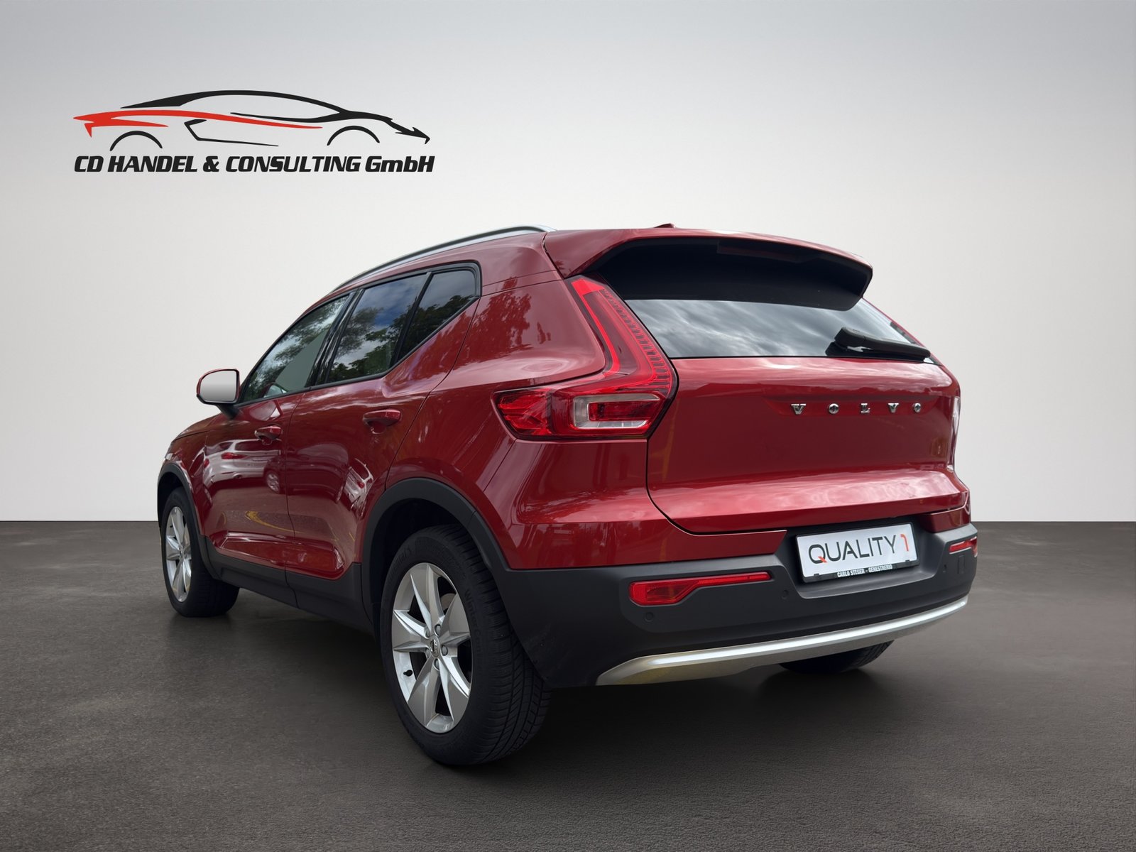 VOLVO XC40 B3 Benzin Mild Hybrid Core DCT, Hybride Léger Essence/Électricité, Occasion / Utilisé, Automatique - 5