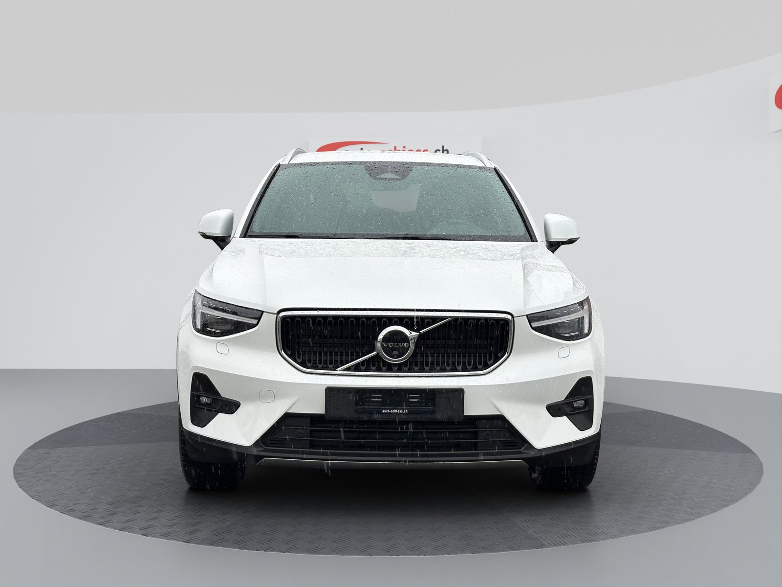 VOLVO XC40 B3 Core DCT, Mild-Hybrid Petrol/Electric, Second hand / Used, Automatic - 2